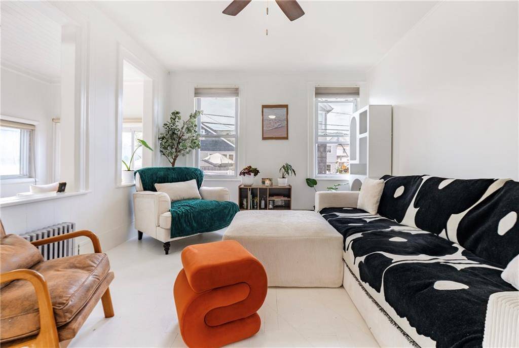 Rockaway Beach, NY 11693,336 Beach 88th ST