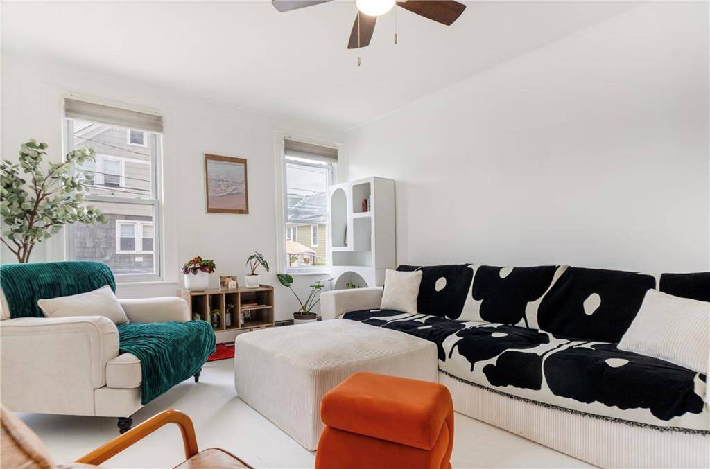 Rockaway Beach, NY 11693,336 Beach 88th ST