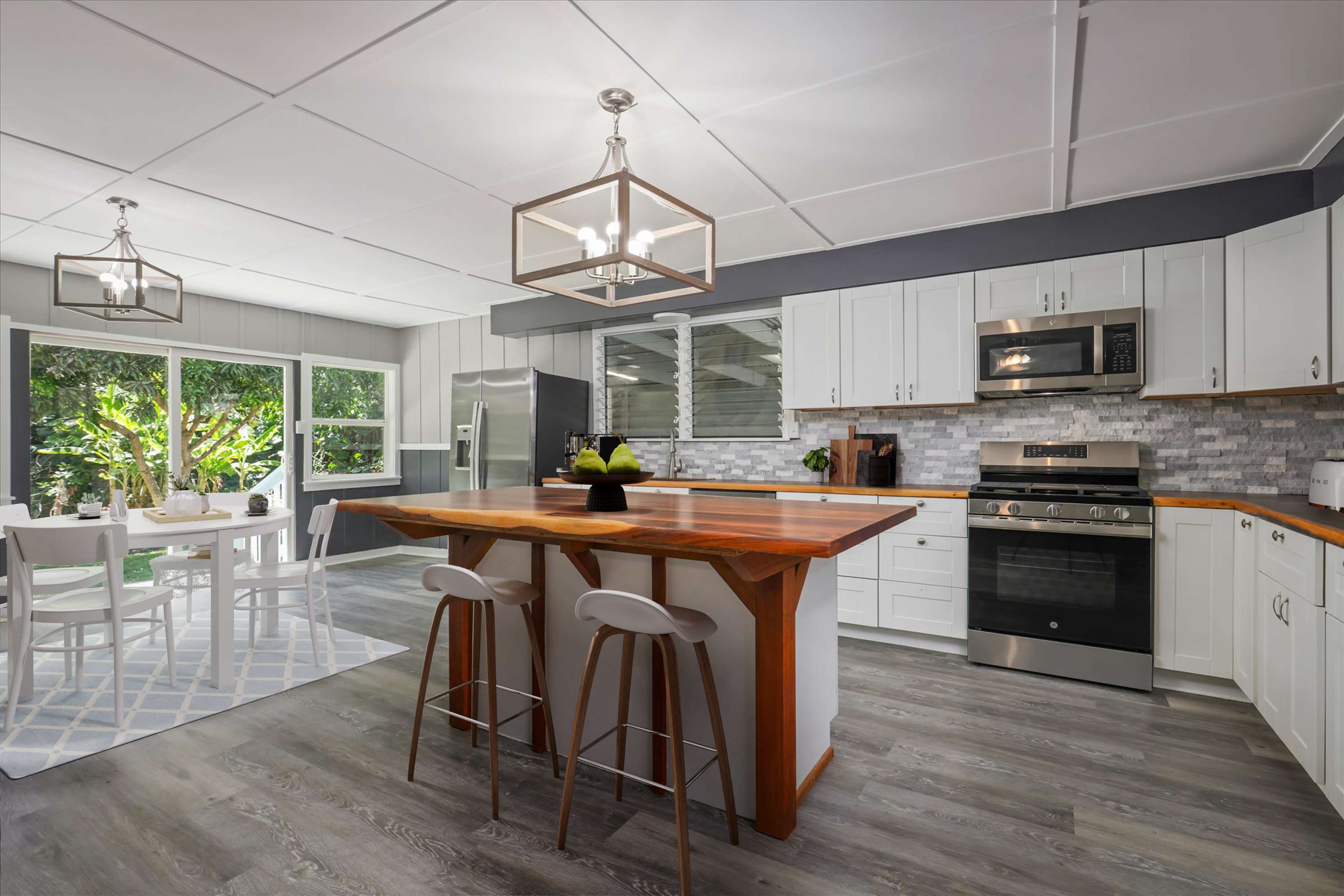 55-545 HAWI RD, Hawi, HI 96719