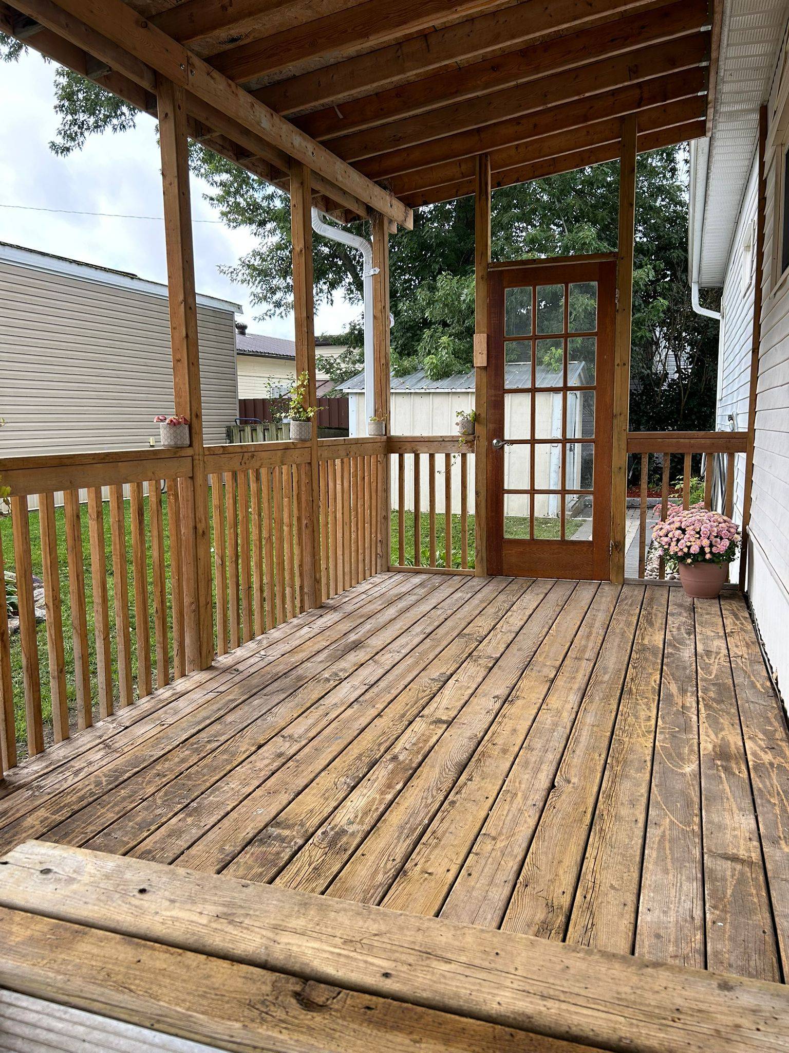 Severn, ON L3V 0V1,4126 Elaine ST