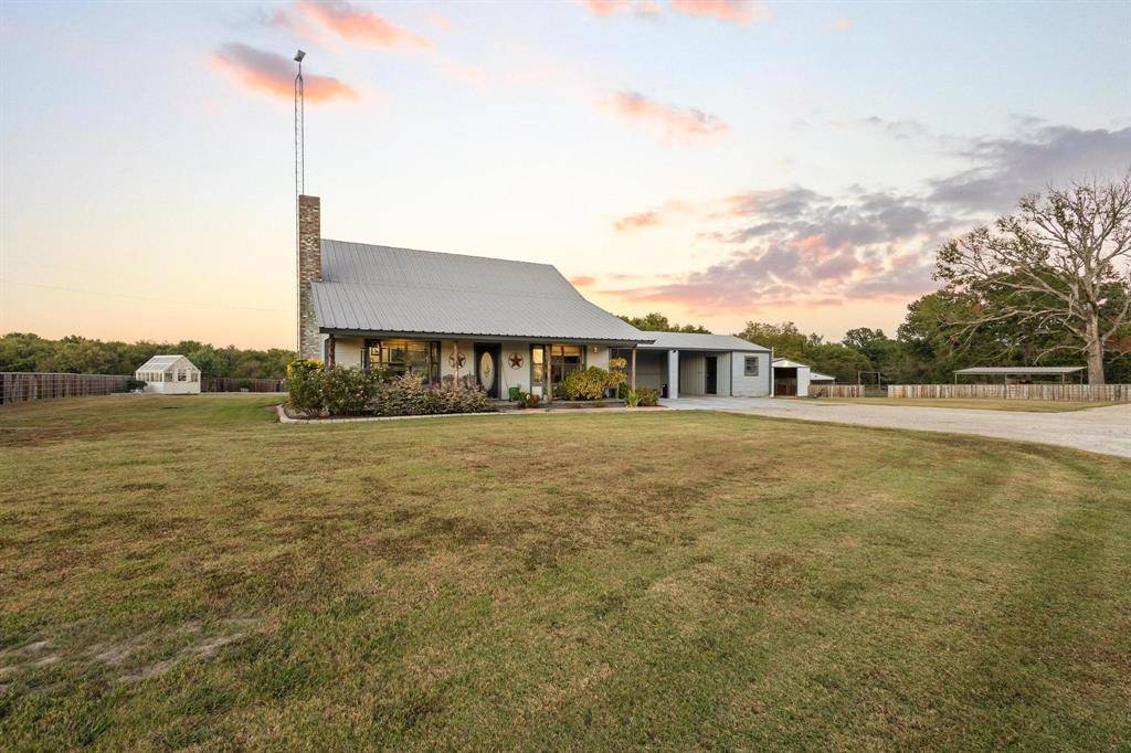 Deport, TX 75435,2709 County Road 16500