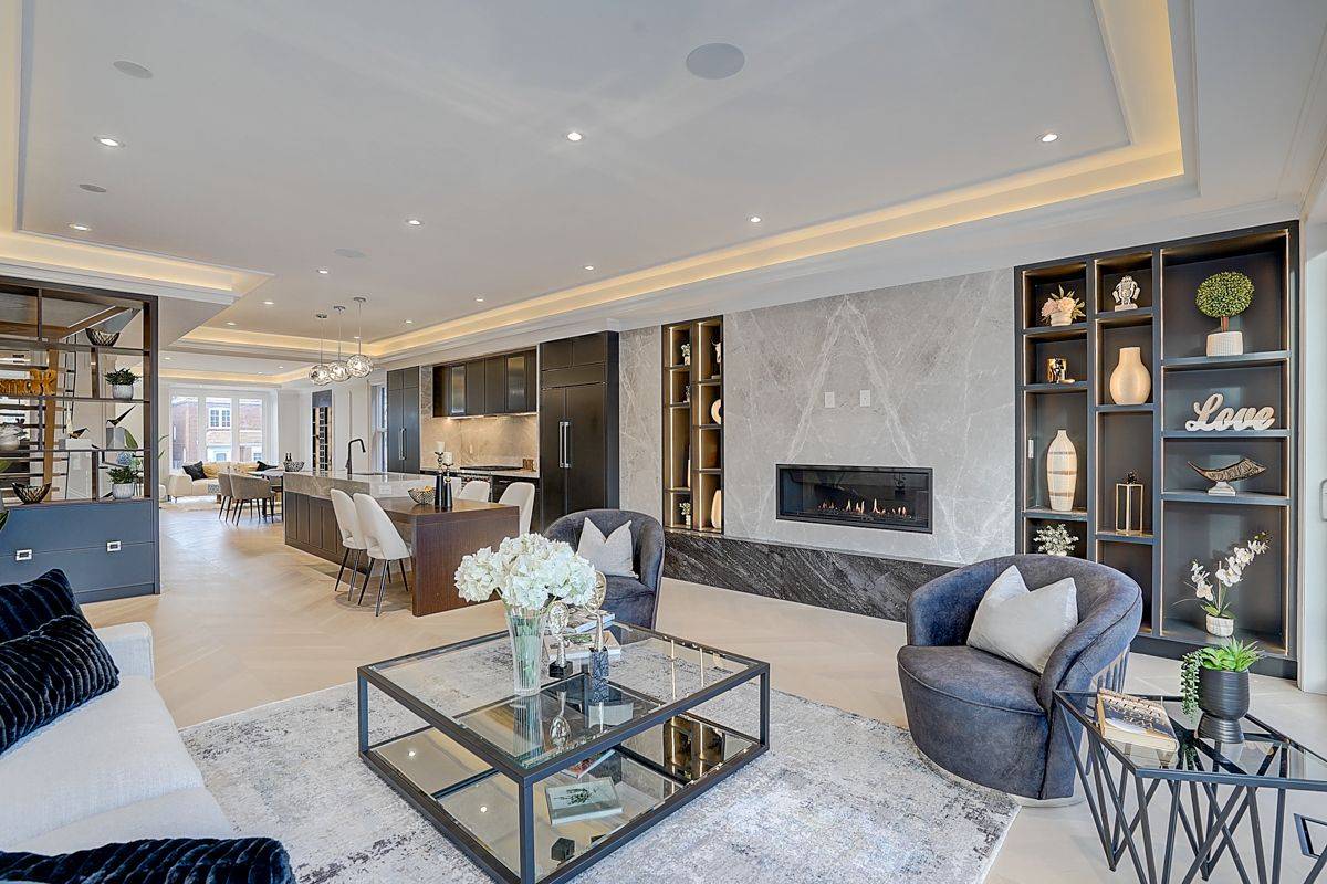 Toronto C10, ON M4S 1X7,625 Soudan AVE