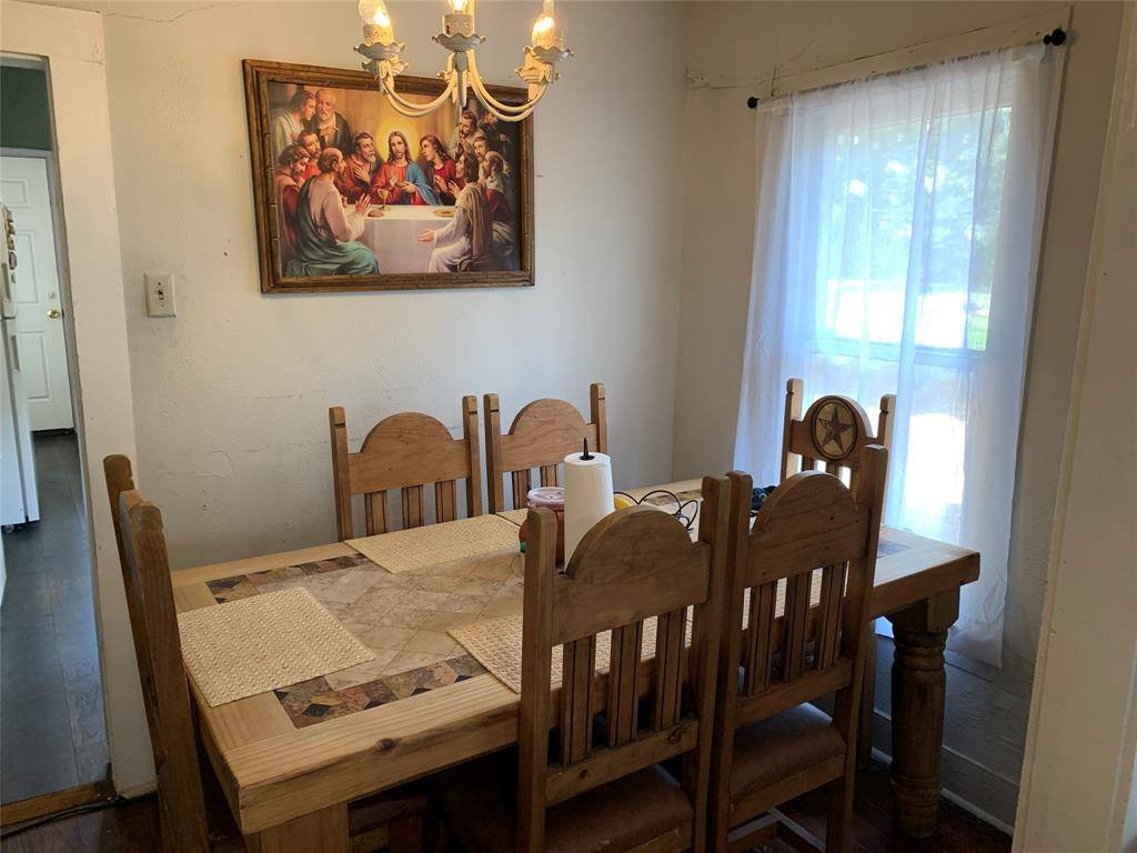 Athens, TX 75751,306 W Scott Street