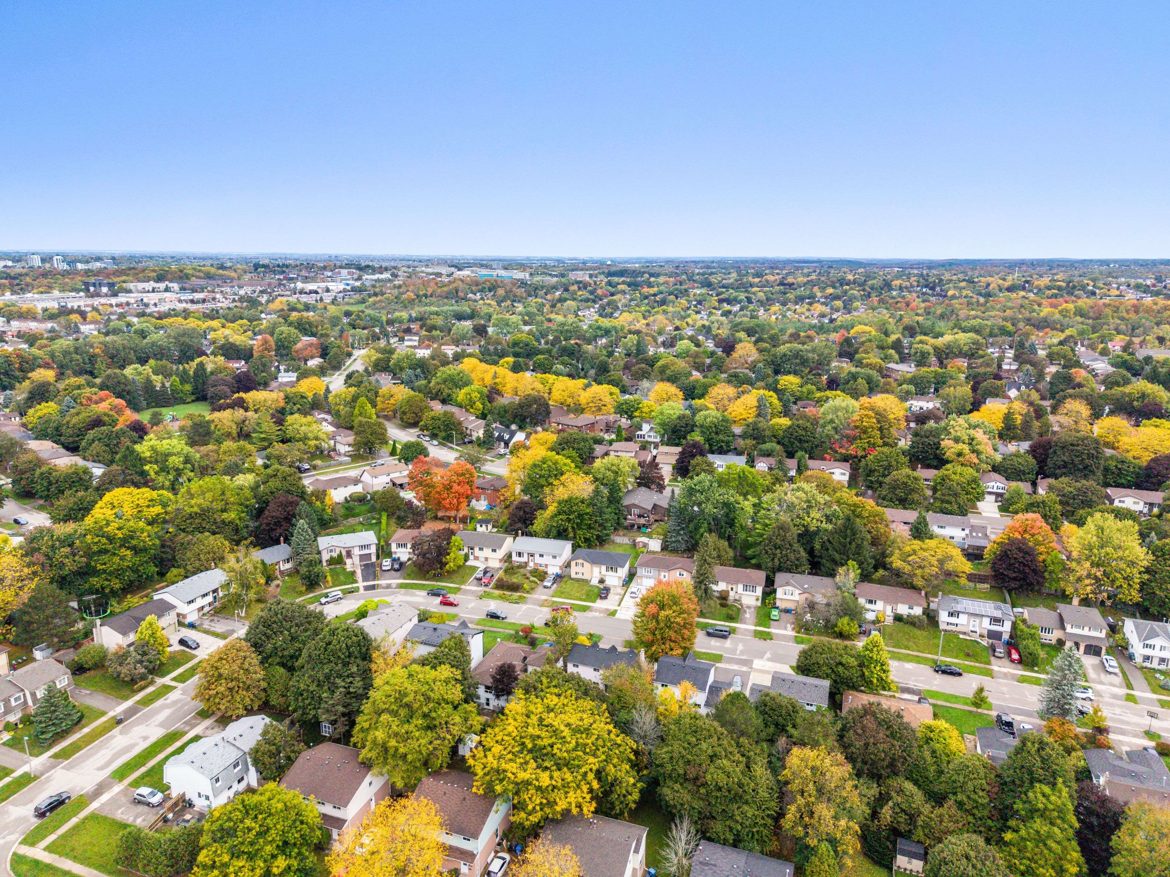 Guelph, ON N1G 3H4,21 Briarlea RD