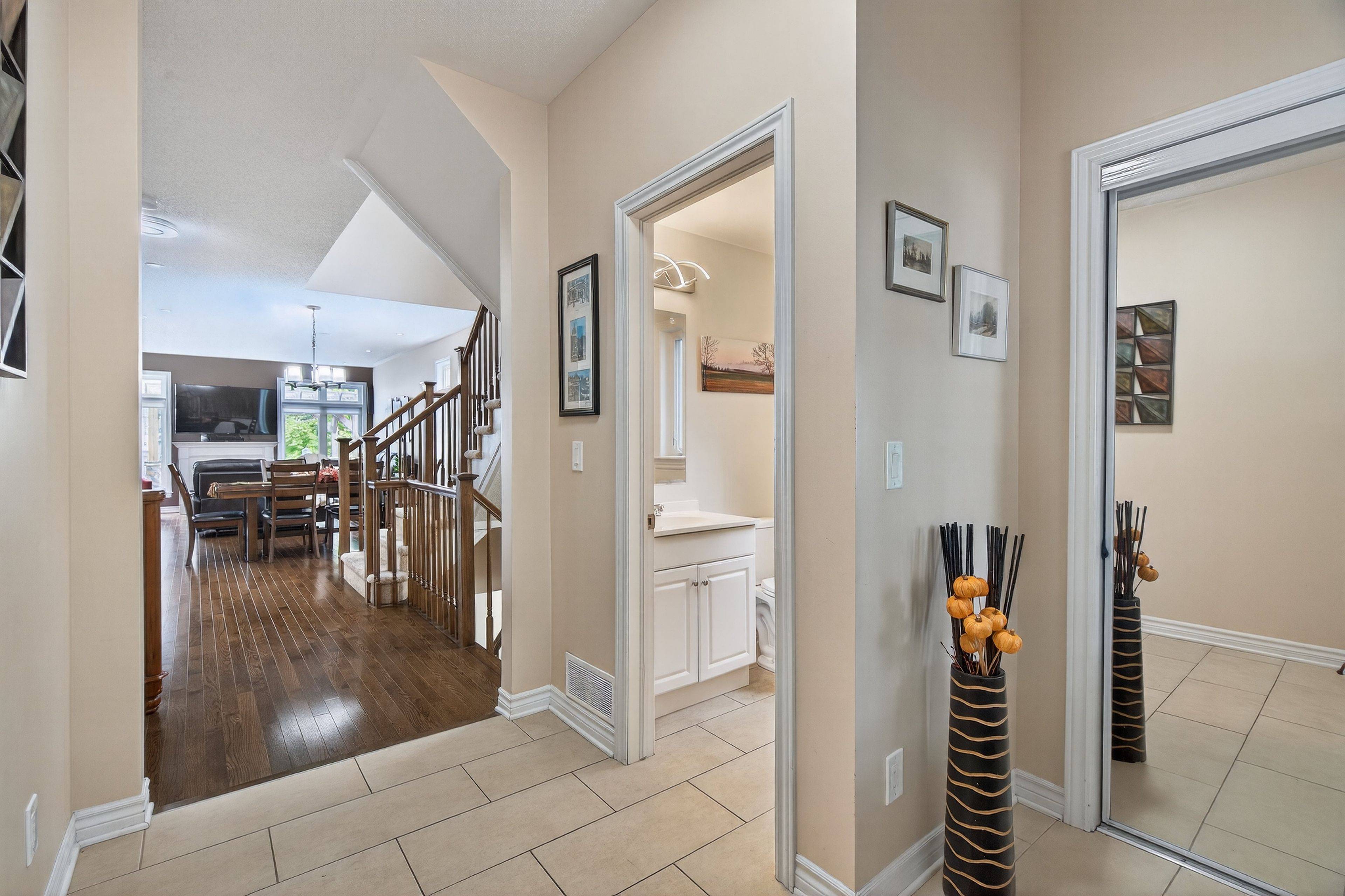 Kingston, ON K7P 0H6,1208 Iris DR