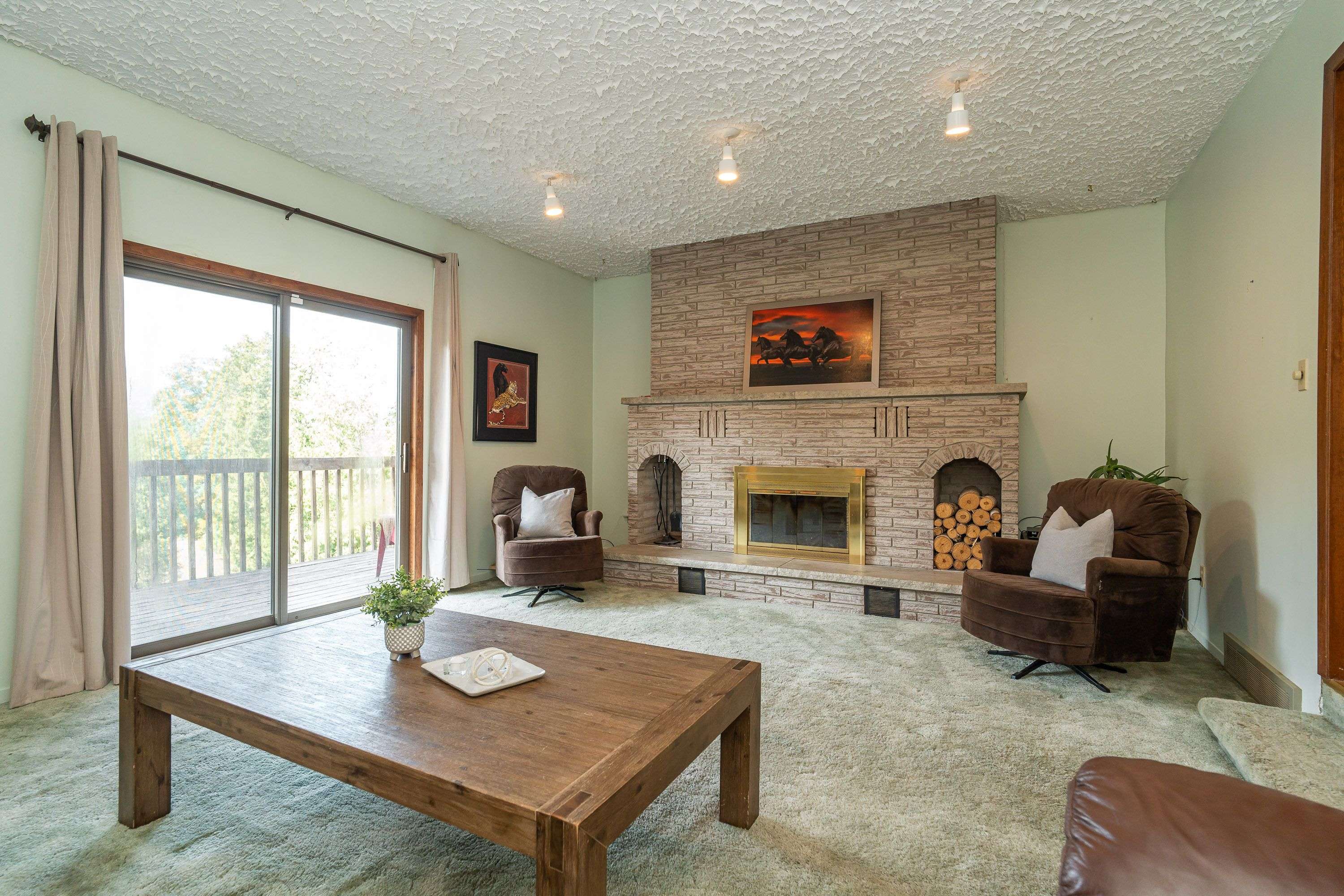 Mcnab/braeside, ON K0A 1G0,1437 Usborne ST