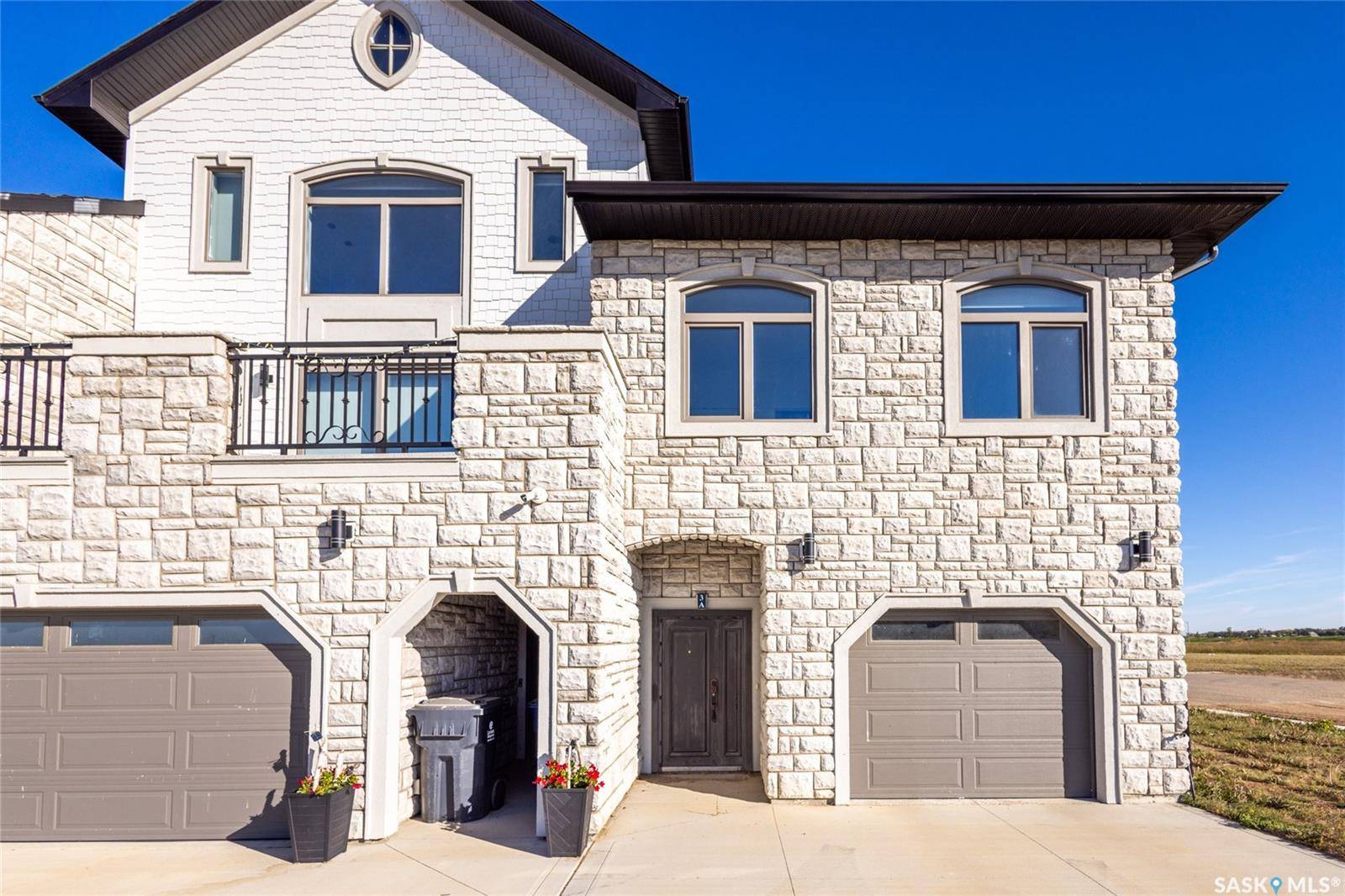 Dundurn, SK S0K 1K1,298 Prairie Dawn DRIVE #3