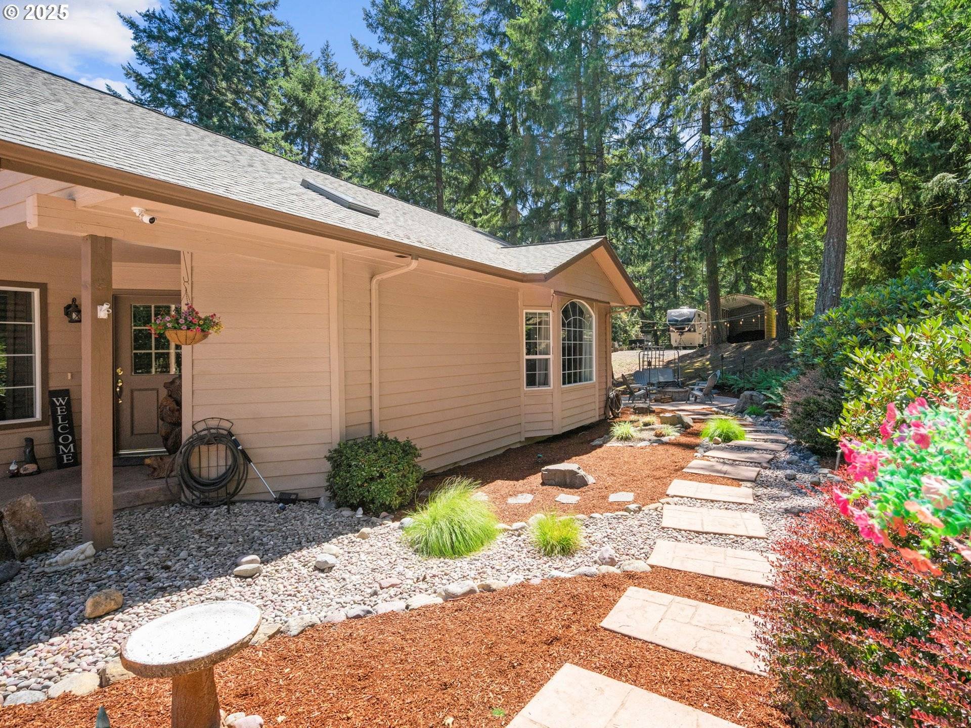 Eugene, OR 97402,29530 HODSDONSDALE LN