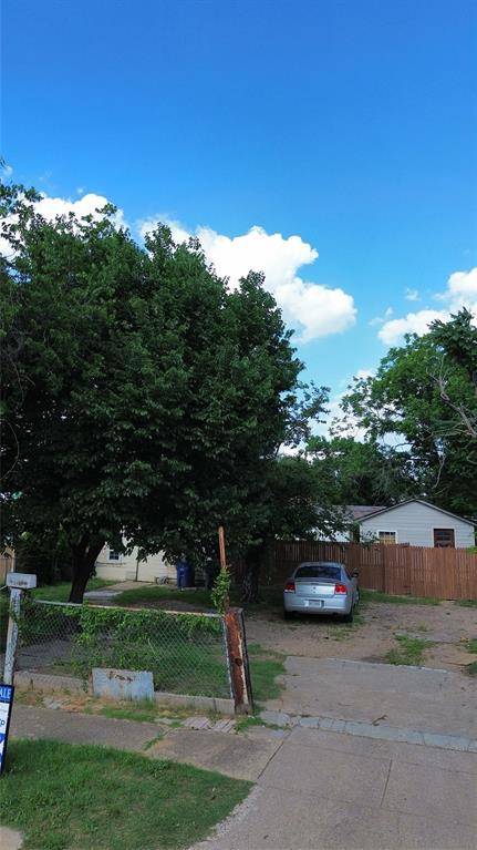 3310 Wake Street, Dallas, TX 75212