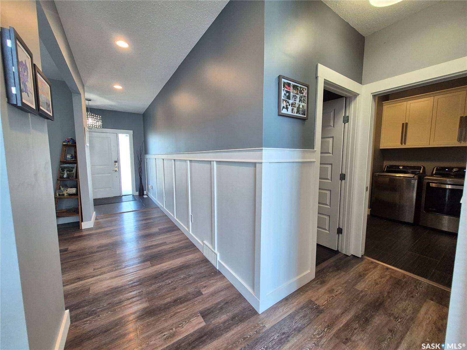 Weyburn, SK S4H 3M6,836 McTaggart DRIVE