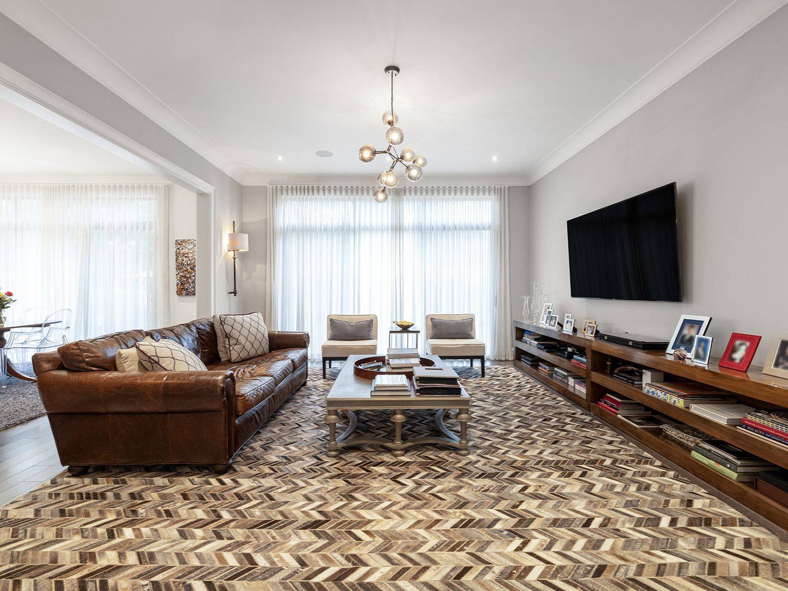 Toronto C07, ON M3H 1E2,125 Sandringham DR