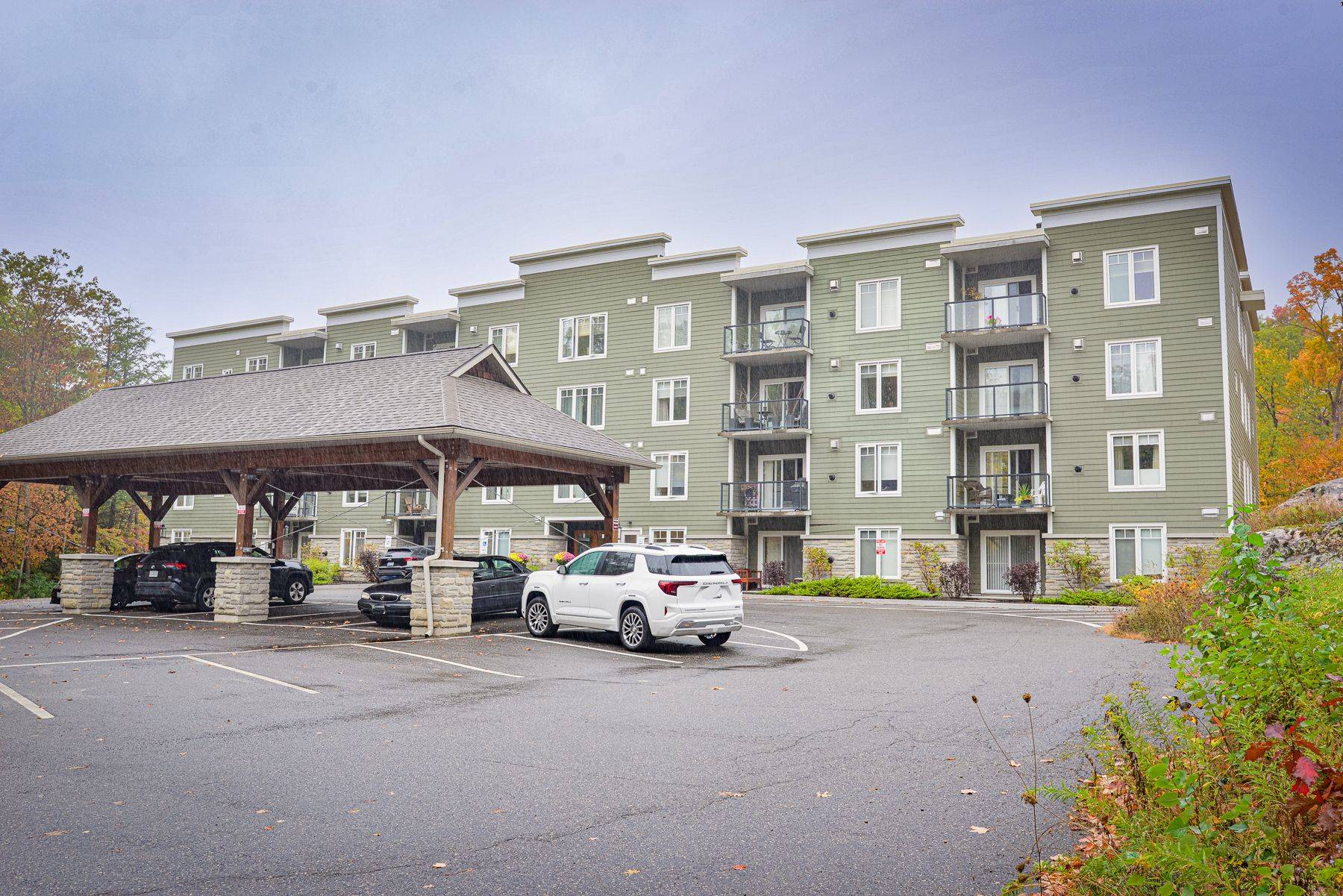 Gravenhurst, ON P1P 0A5,391 James ST W #407