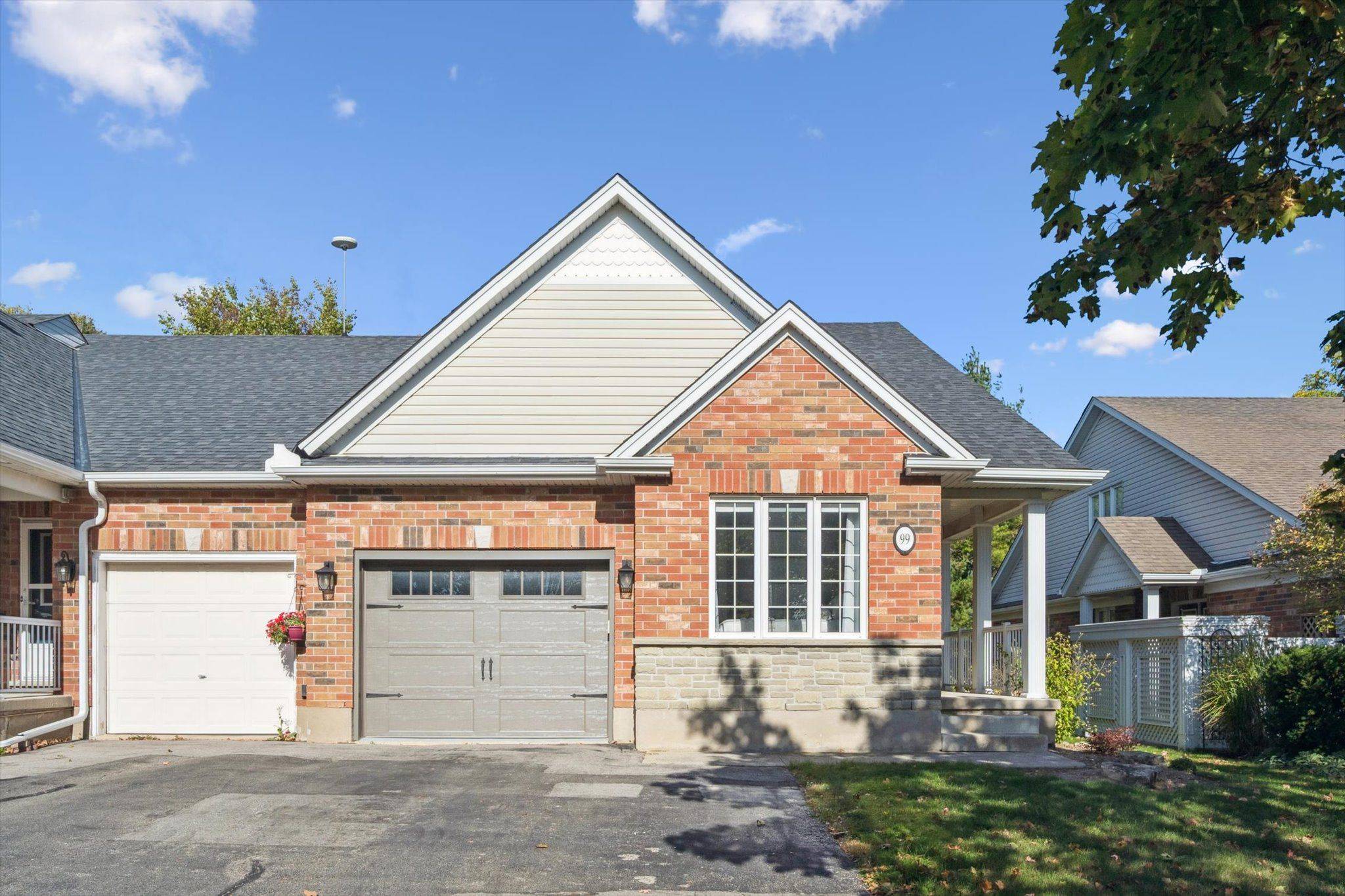 Guelph, ON N1E 7B4,99 Schroder CRES