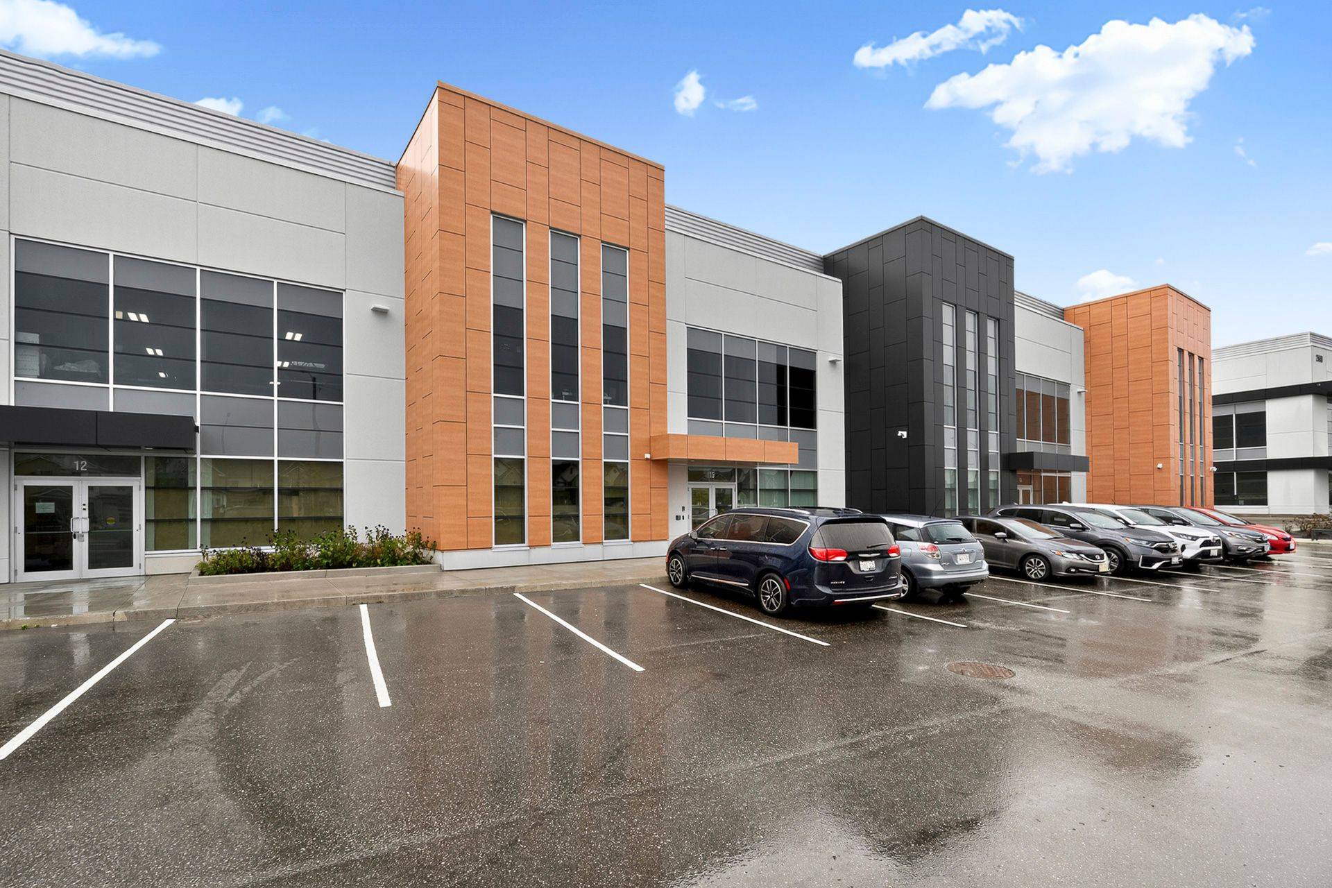 Toronto E11, ON M1X 2E5,2450 Morningside AVE #Unit 13