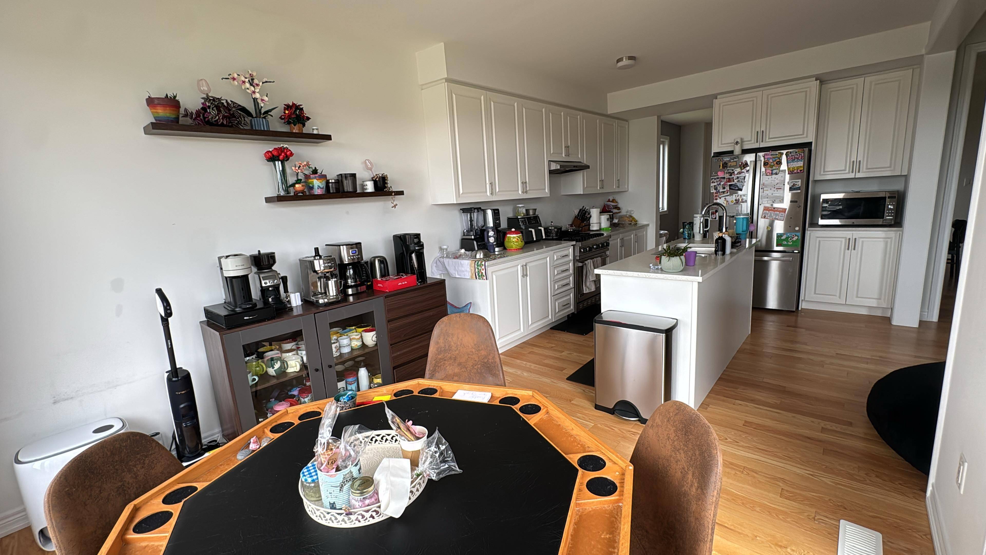 Barrie, ON L9J 0W9,17 Abbey CRES