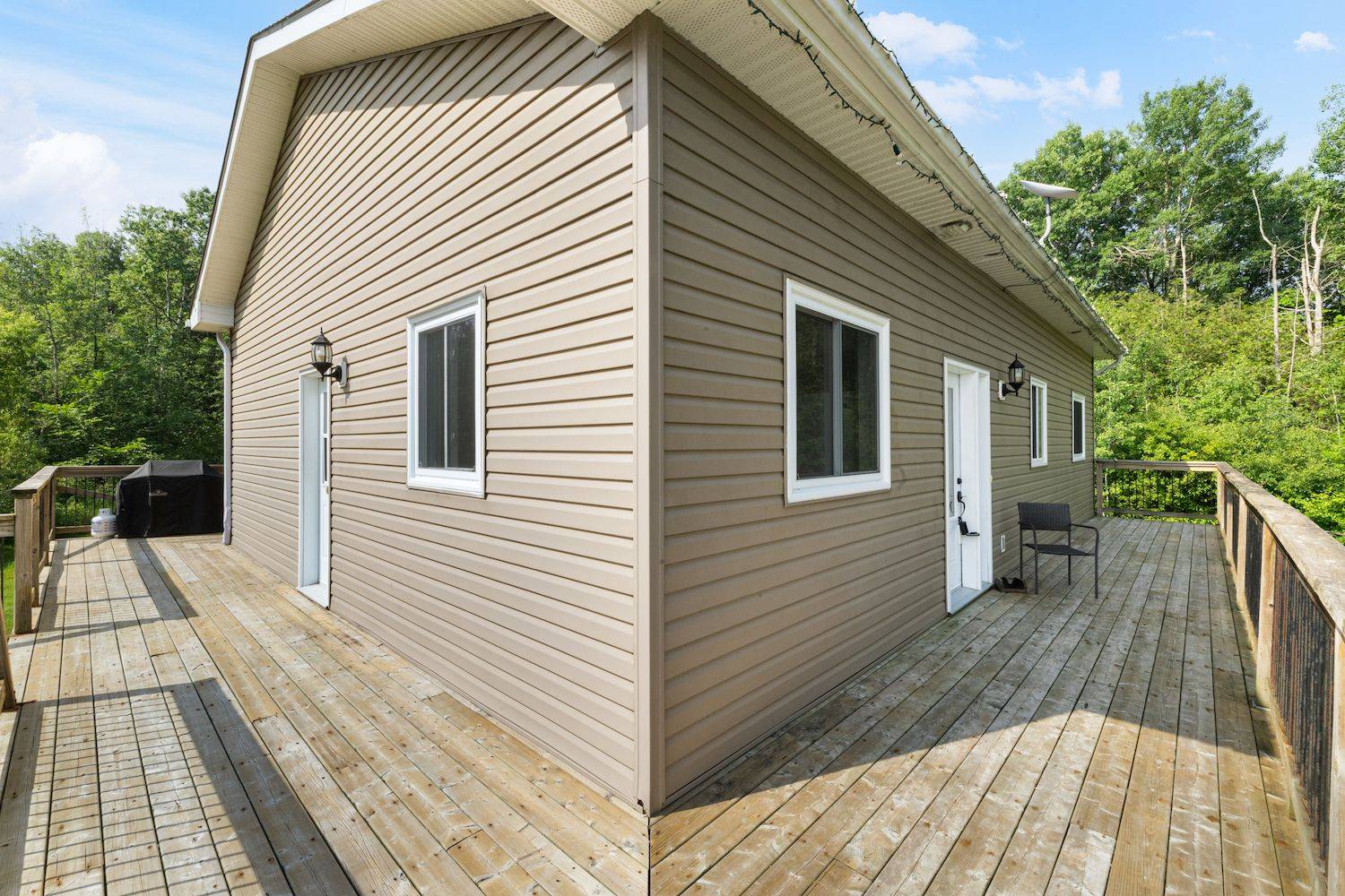 North Grenville, ON K0G 1T0,323 County Road 18 RD