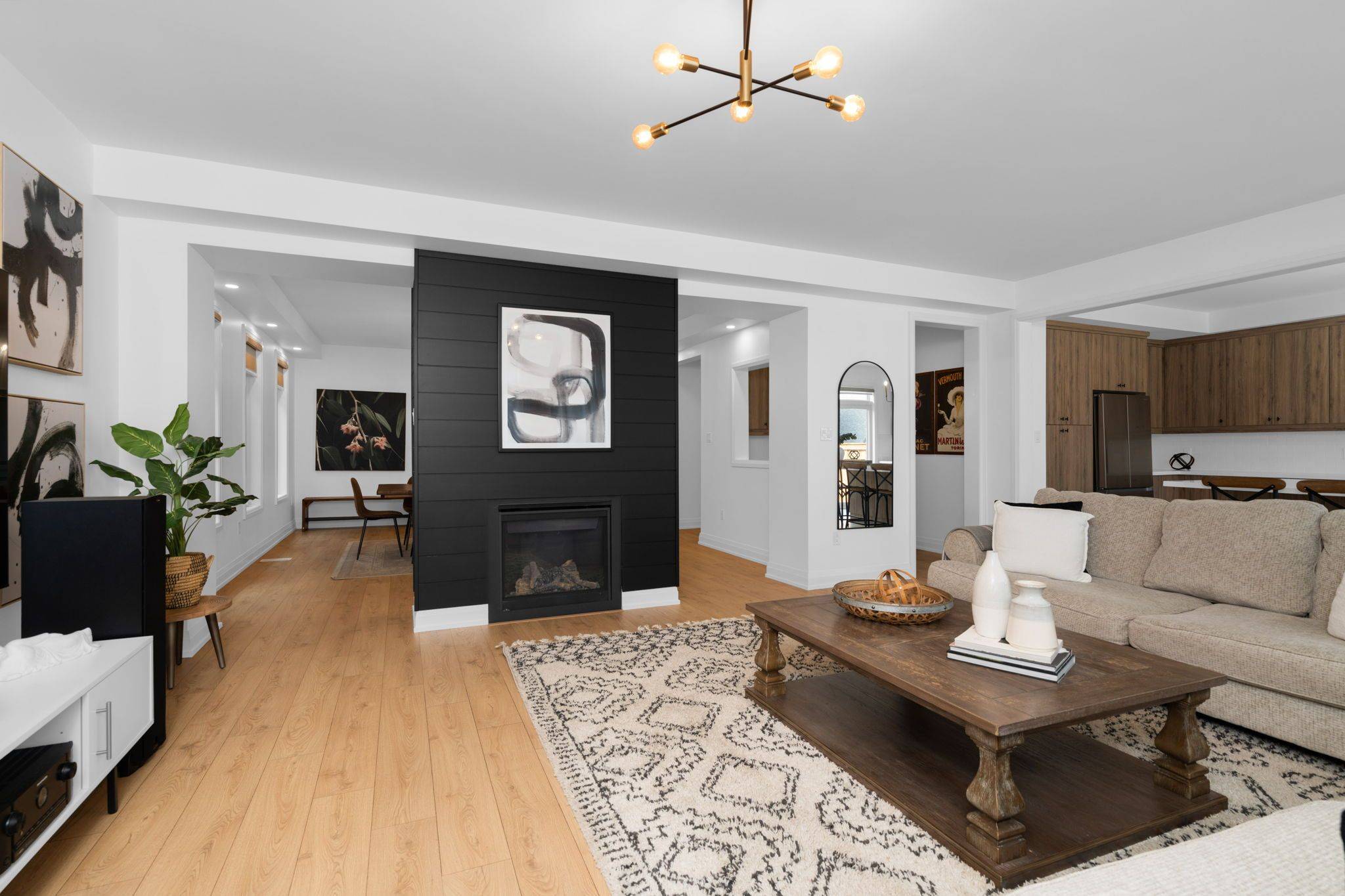 Springwater, ON L0L 1Y3,43 Calypso AVE