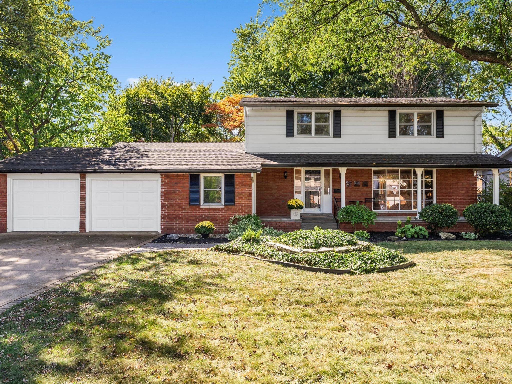 Windsor, ON N9E 1Y1,3665 Avondale AVE