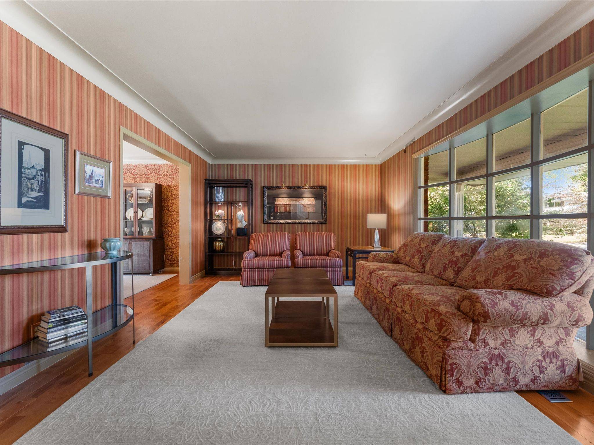 Windsor, ON N9E 1Y1,3665 Avondale AVE