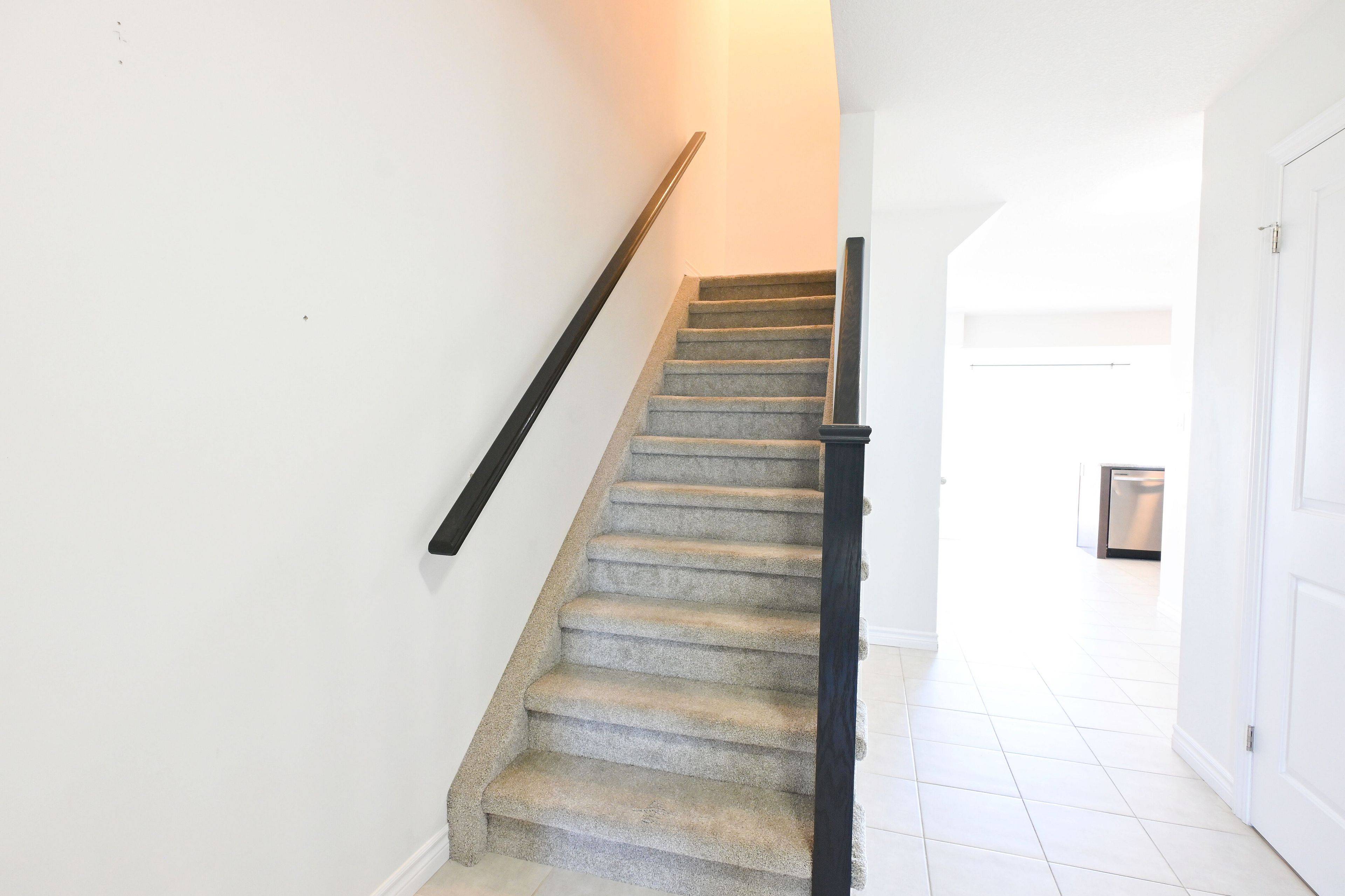 London South, ON N6L 0H4,305 Kennington WAY