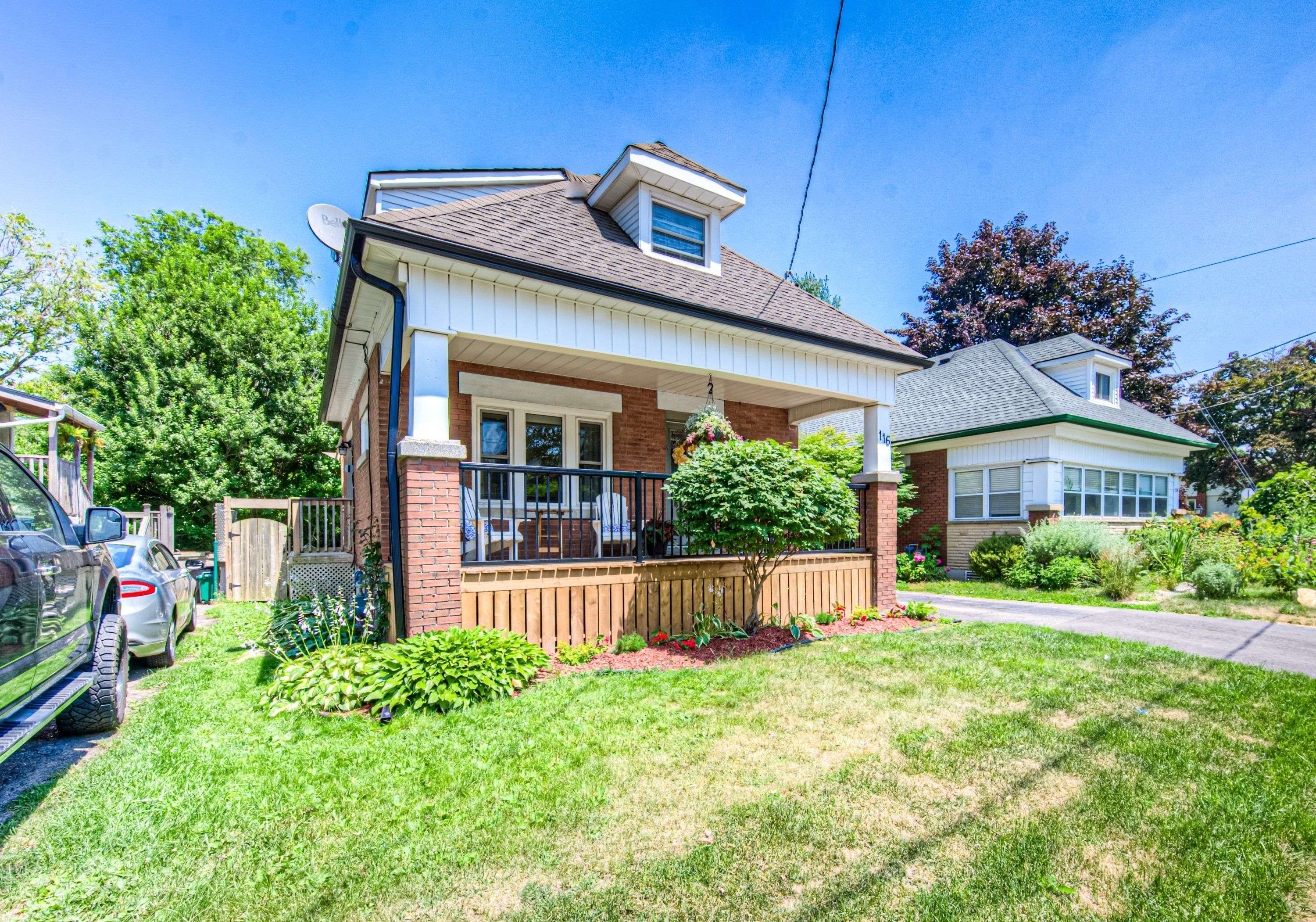 Waterloo, ON N2J 1X9,116 Waterloo ST