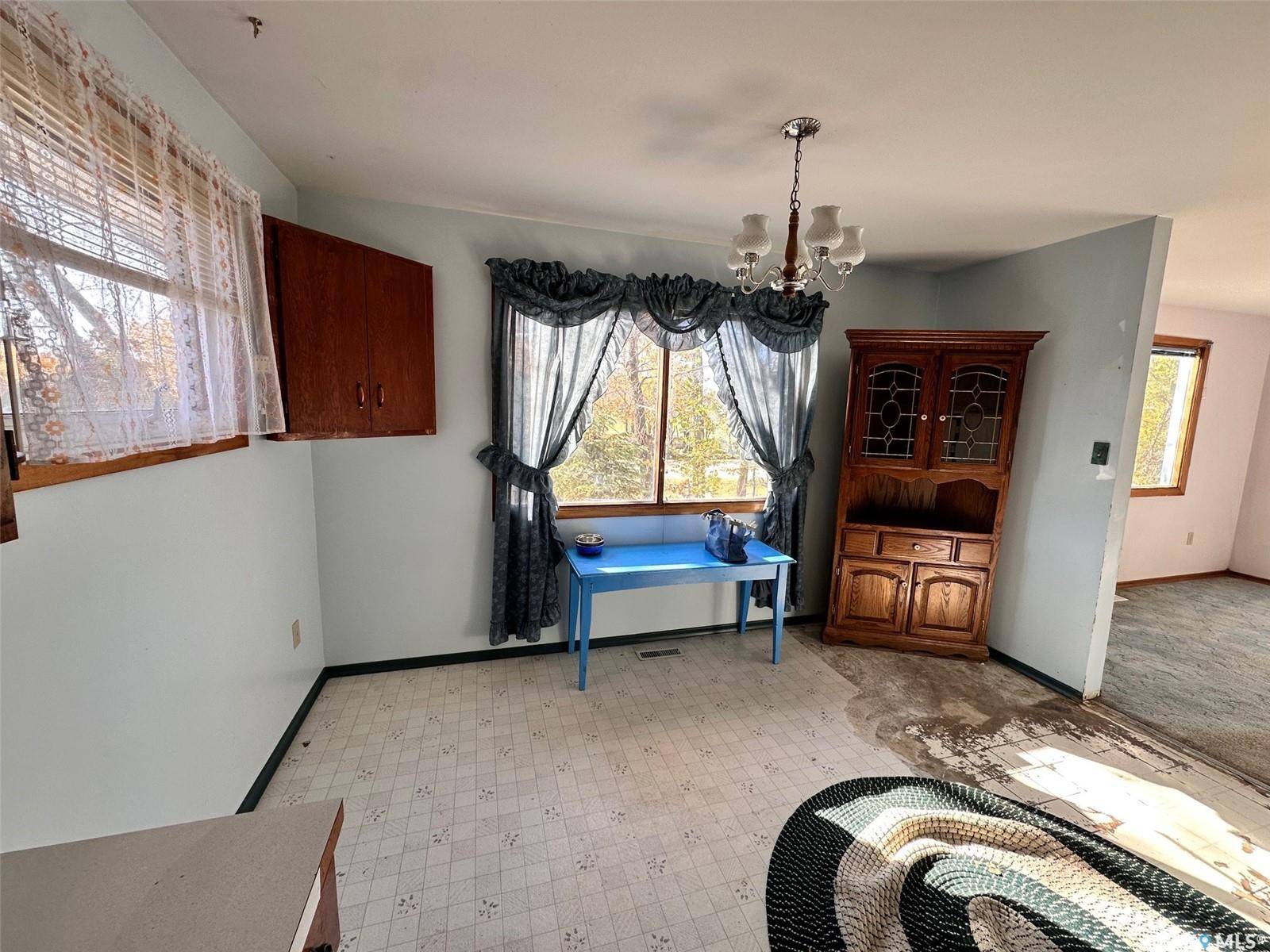 Leoville, SK S0J 1N0,441 4th STREET