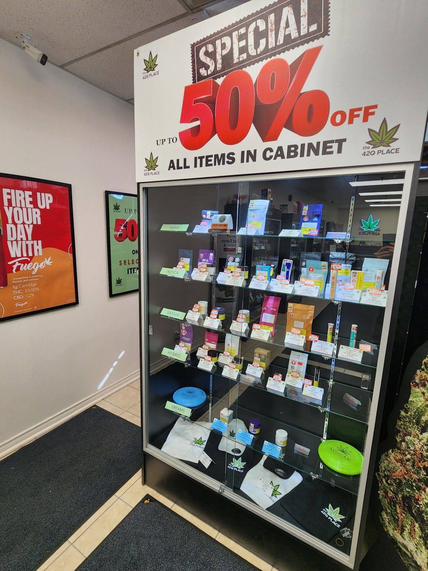 Toronto W05, ON M3J 2E2,1052 A Finch AVE W