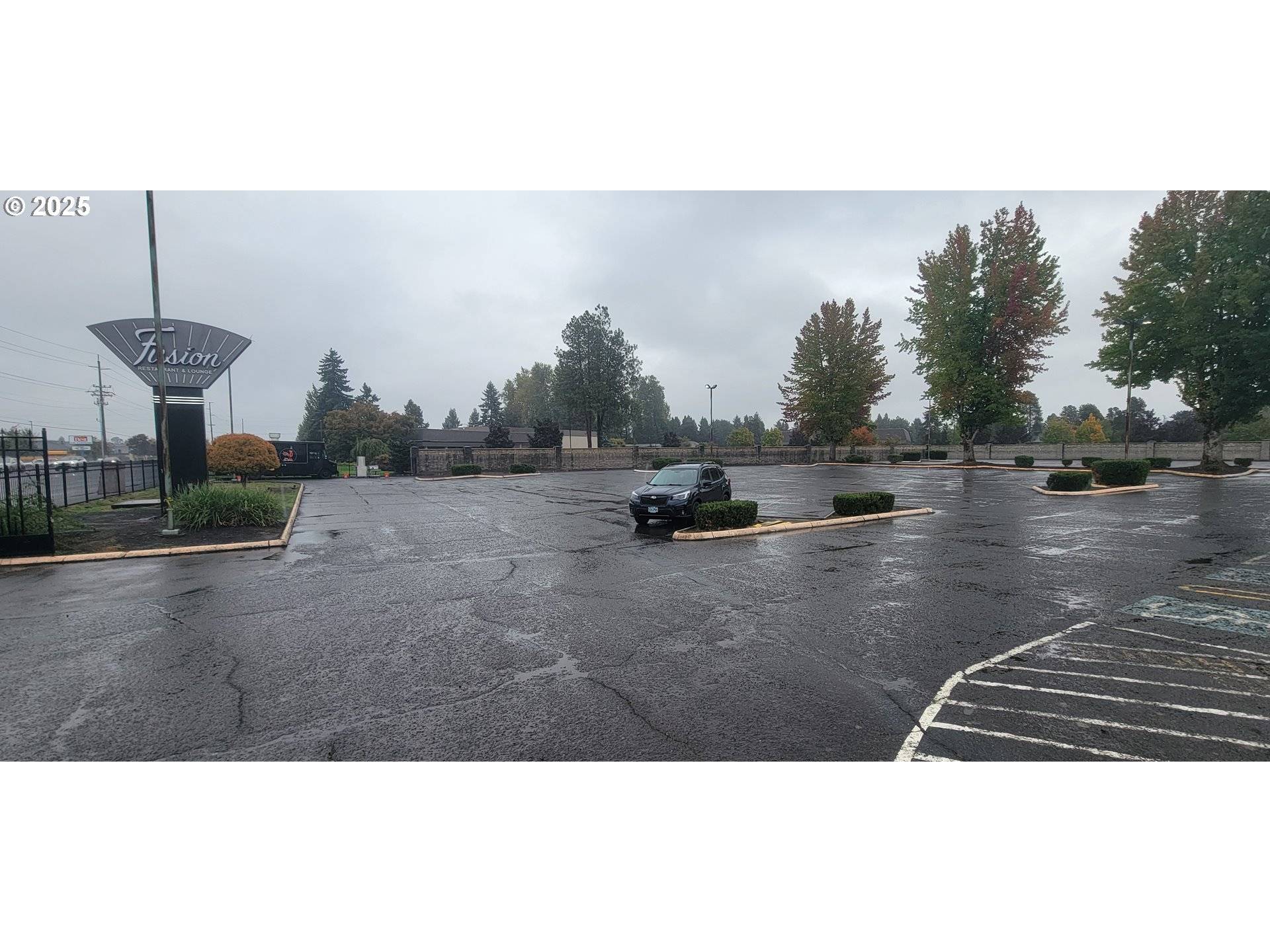 Woodburn, OR 97071,1390 N PACIFIC HWY