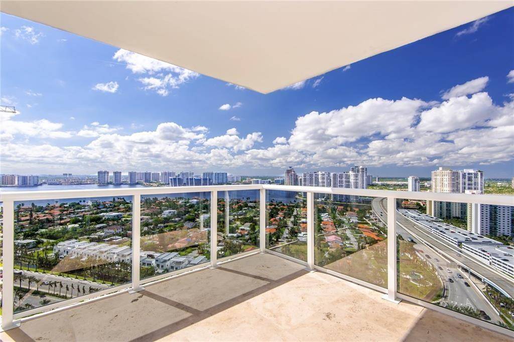 Sunny Isles Beach, FL 33160,19111 COLLINS AV #2807