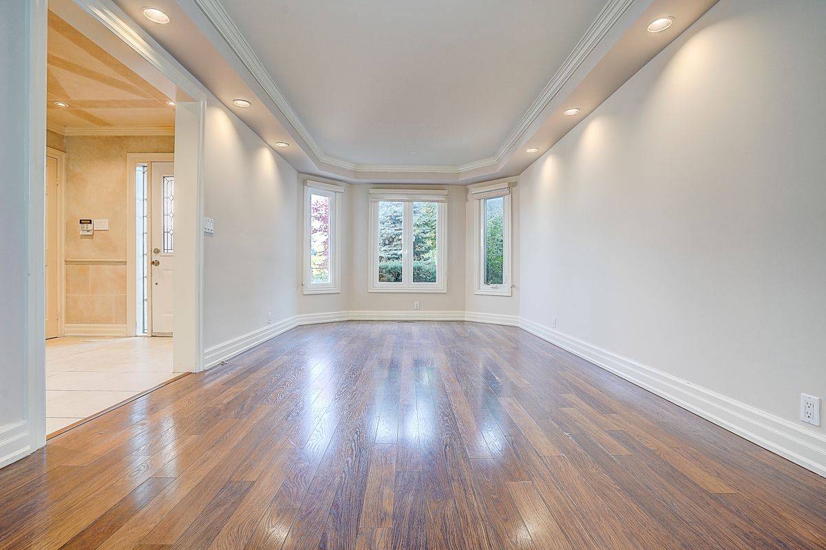 Markham, ON L3T 6V1,8 Rockley CT