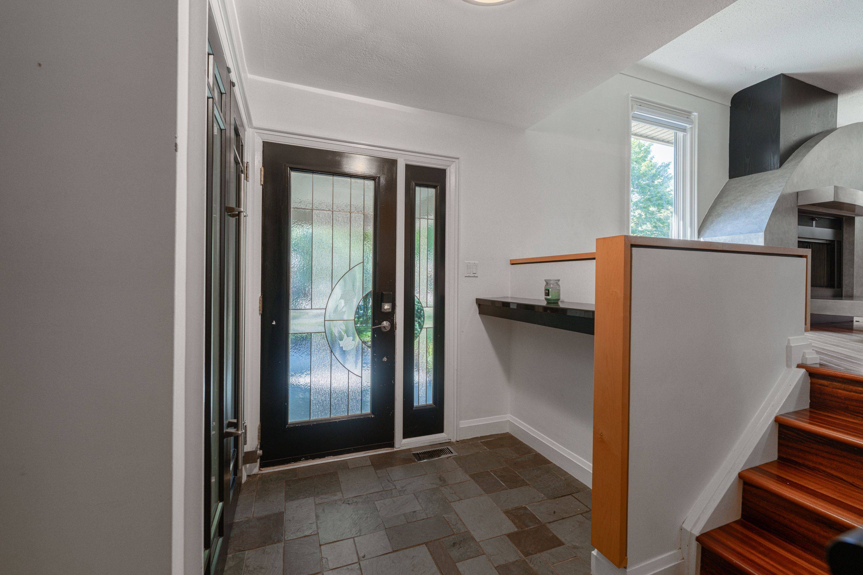 Niagara Falls, ON L2J 3Y4,6559 Jupiter BLVD