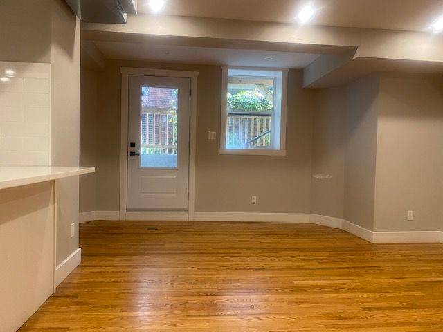 Lower Town - Sandy Hill, ON K1N 6R4,4 Range RD #3