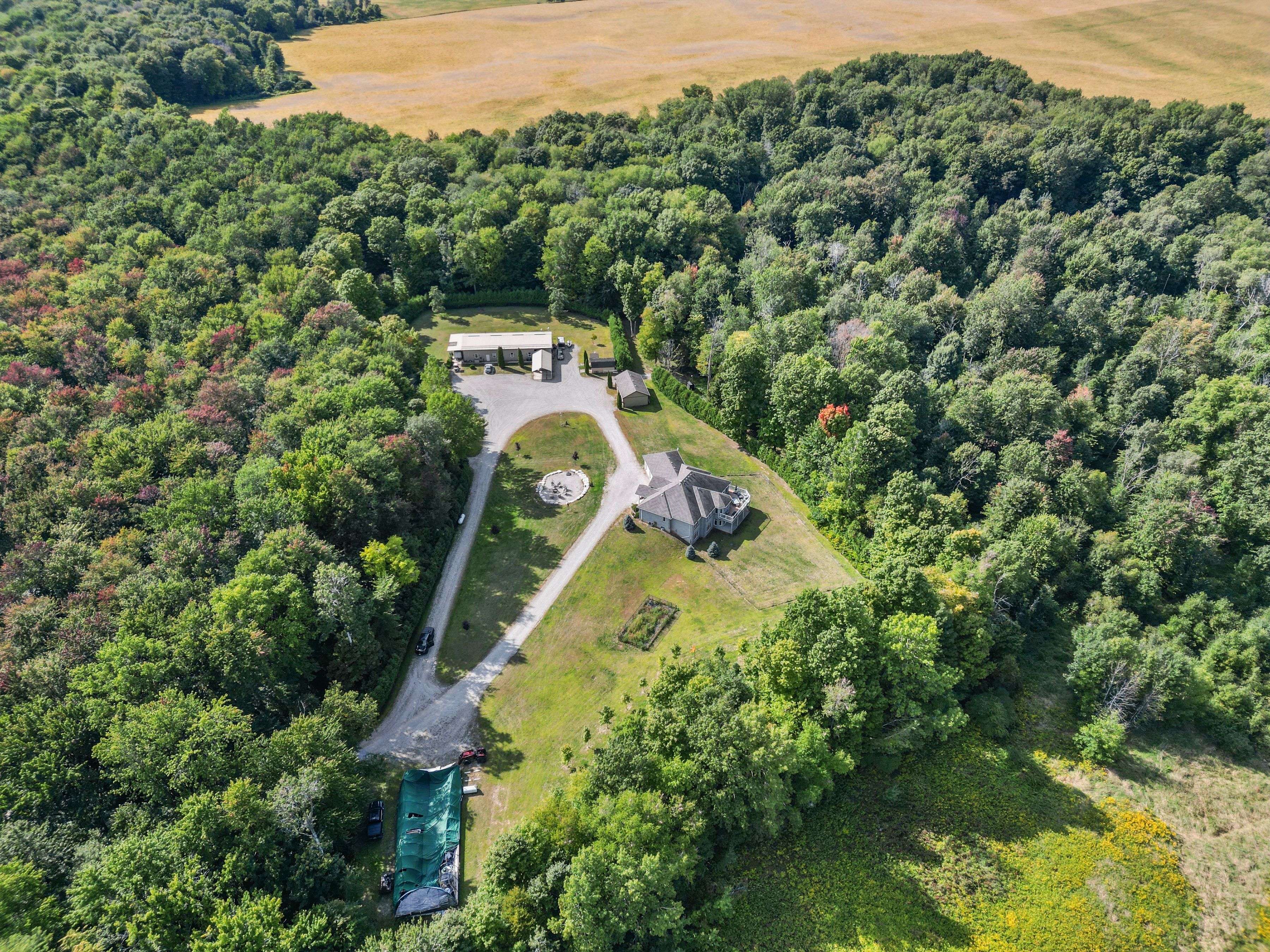 Malahide, ON N0L 2J0,52116 Yorke Line