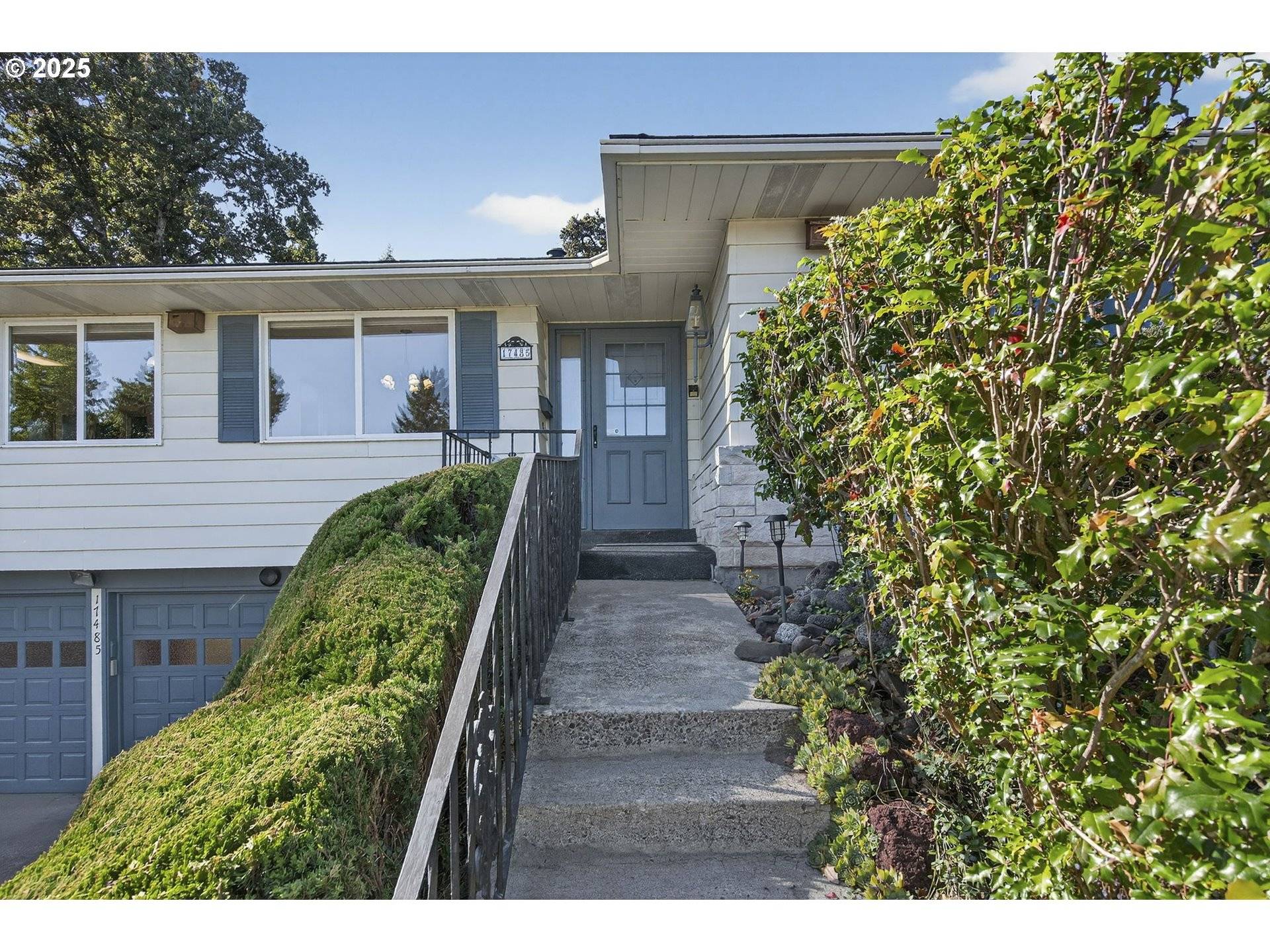 Gladstone, OR 97027,17485 MONTICELLO DR