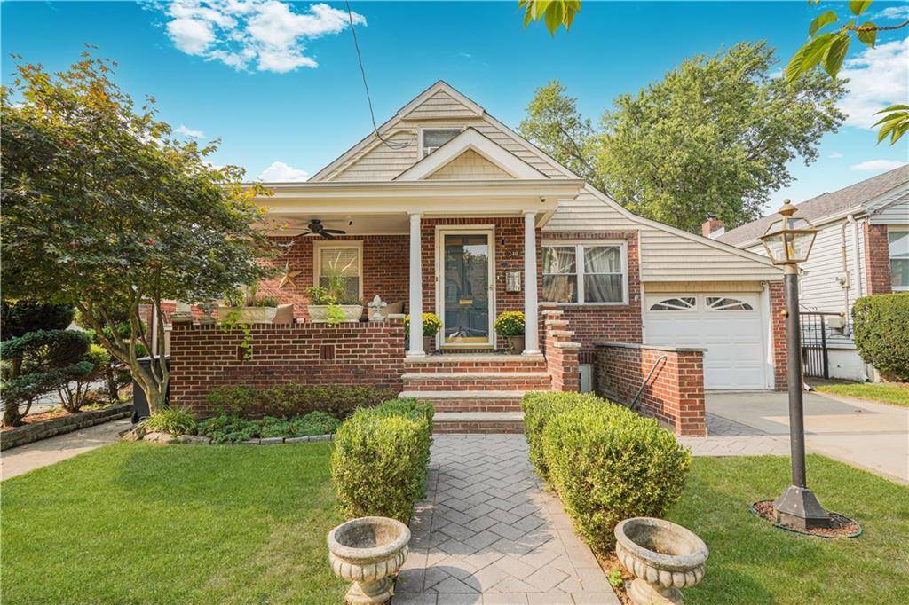 Staten  Island, NY 10306,240 Otis AVE