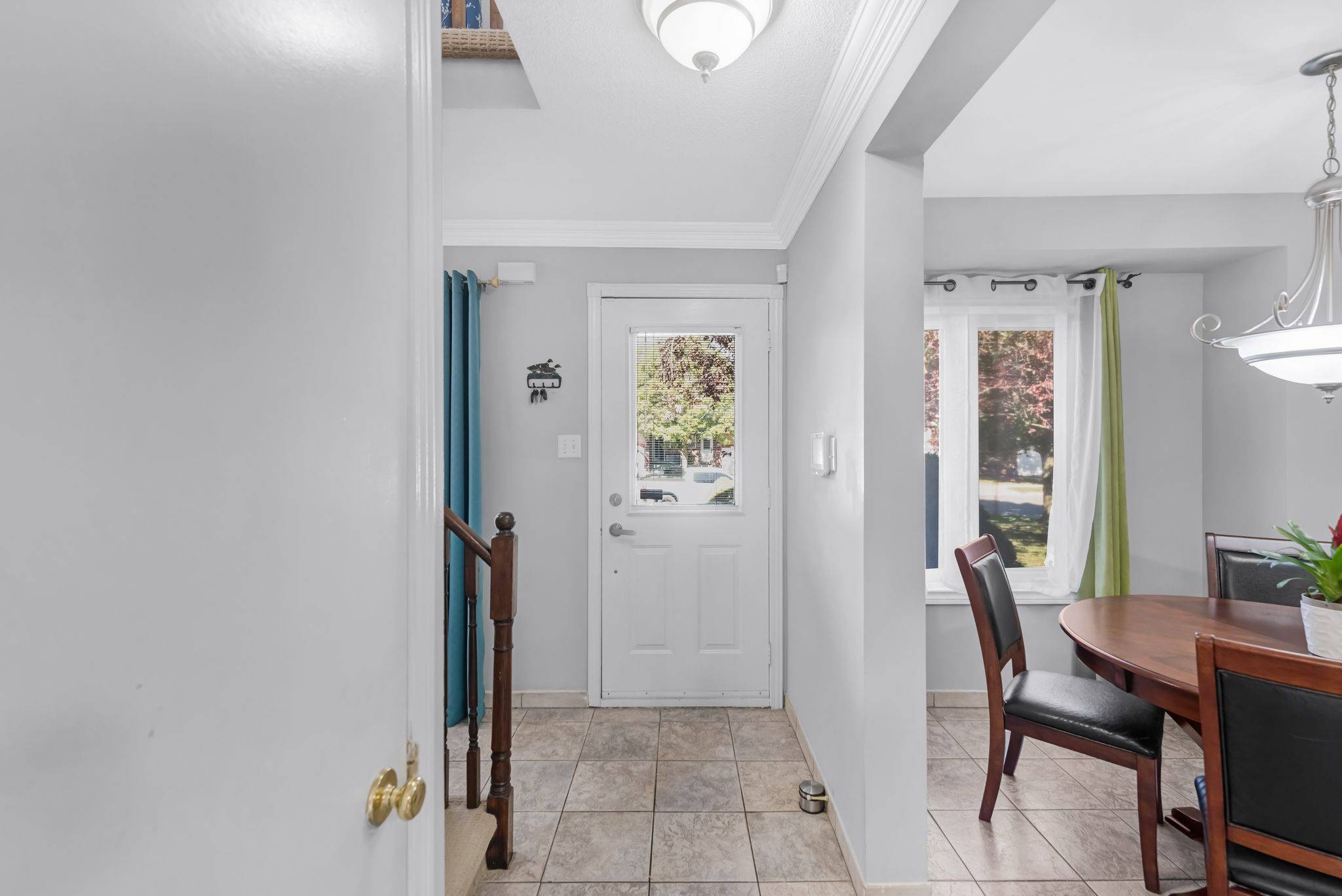 Caledon, ON L7E 1H8,148 Taylorwood AVE