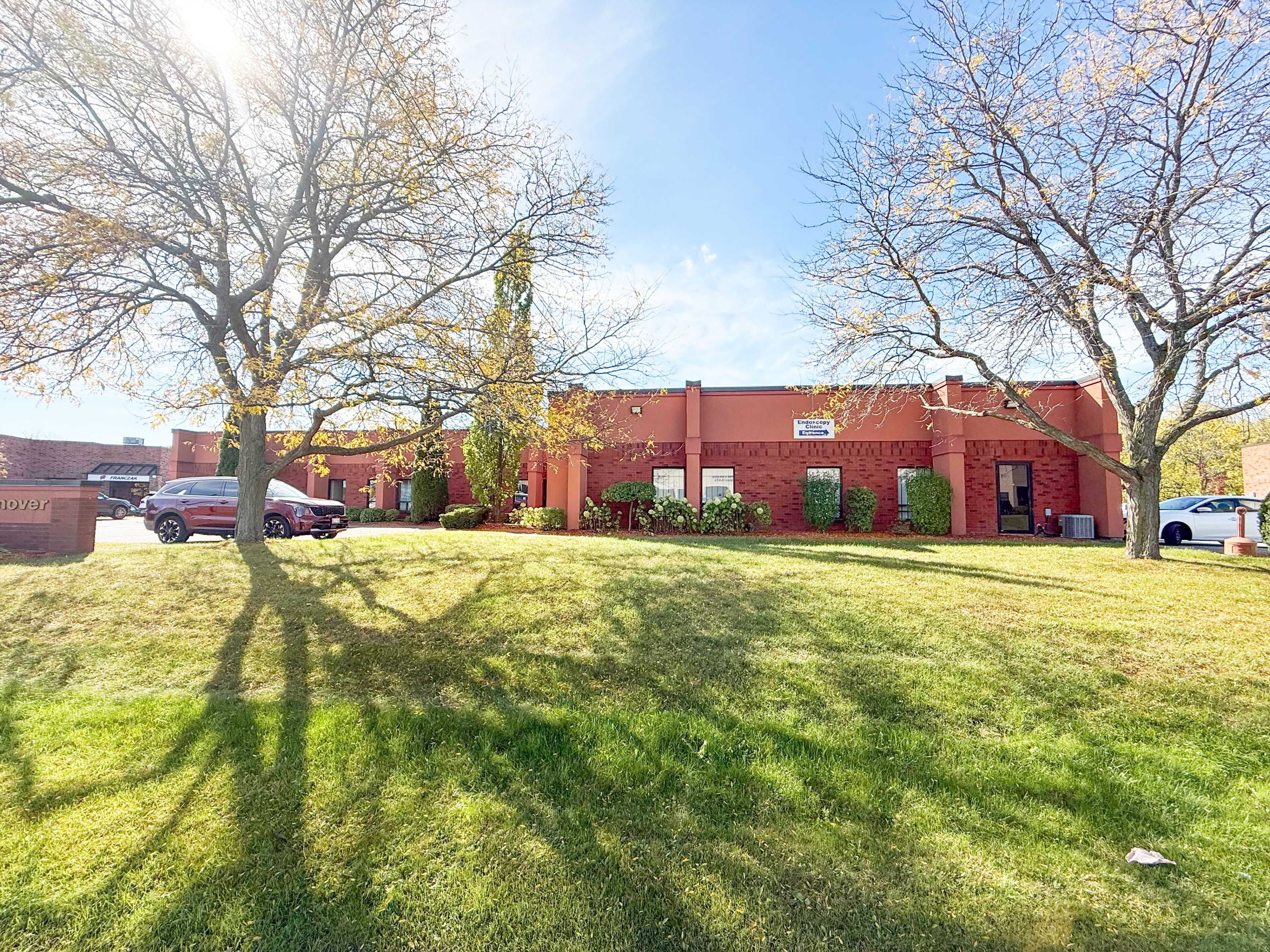 St. Catharines, ON L2W 1A3,45 Hannover DR #2 & 3