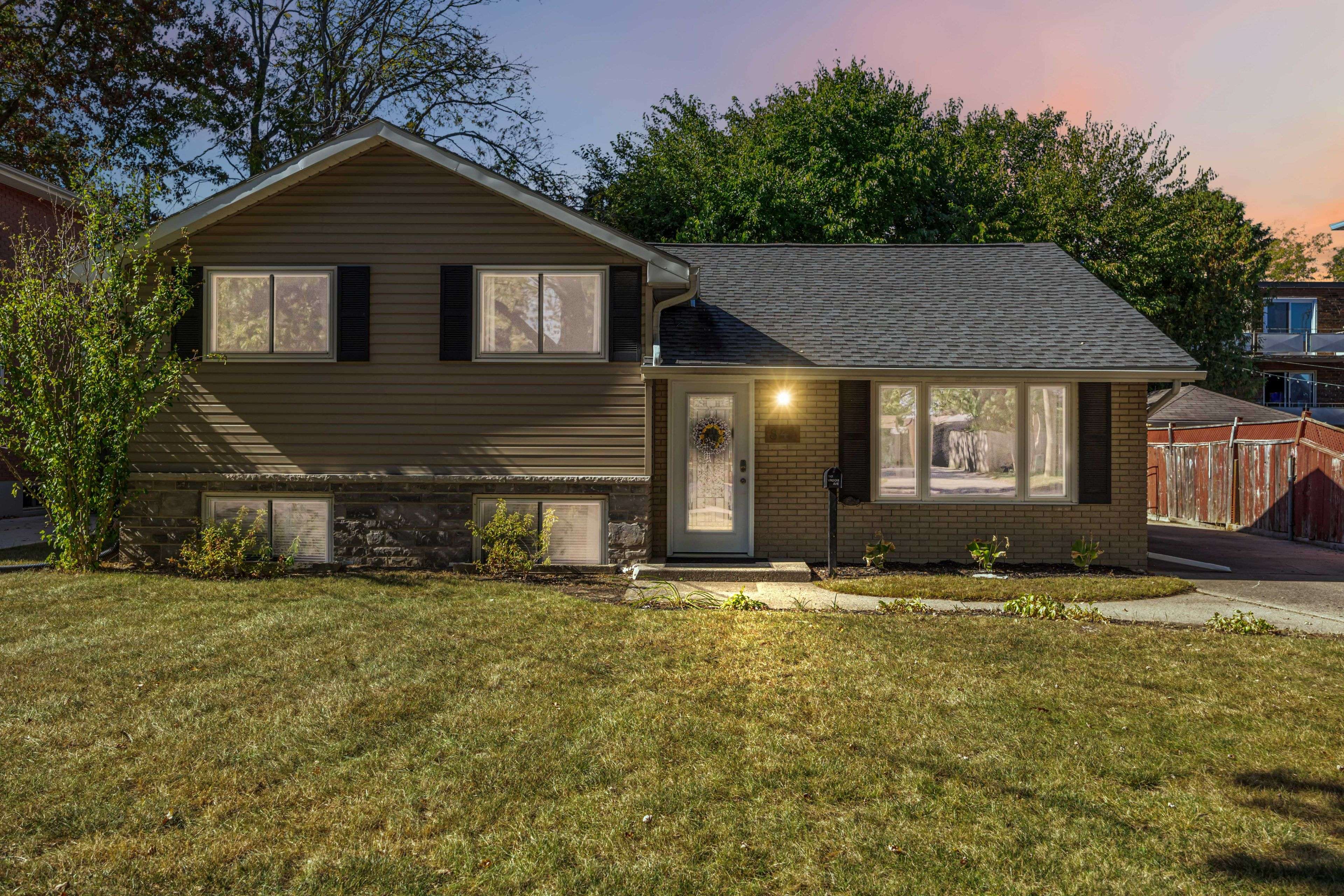 Sarnia, ON N7S 2W9,841 Vroom AVE