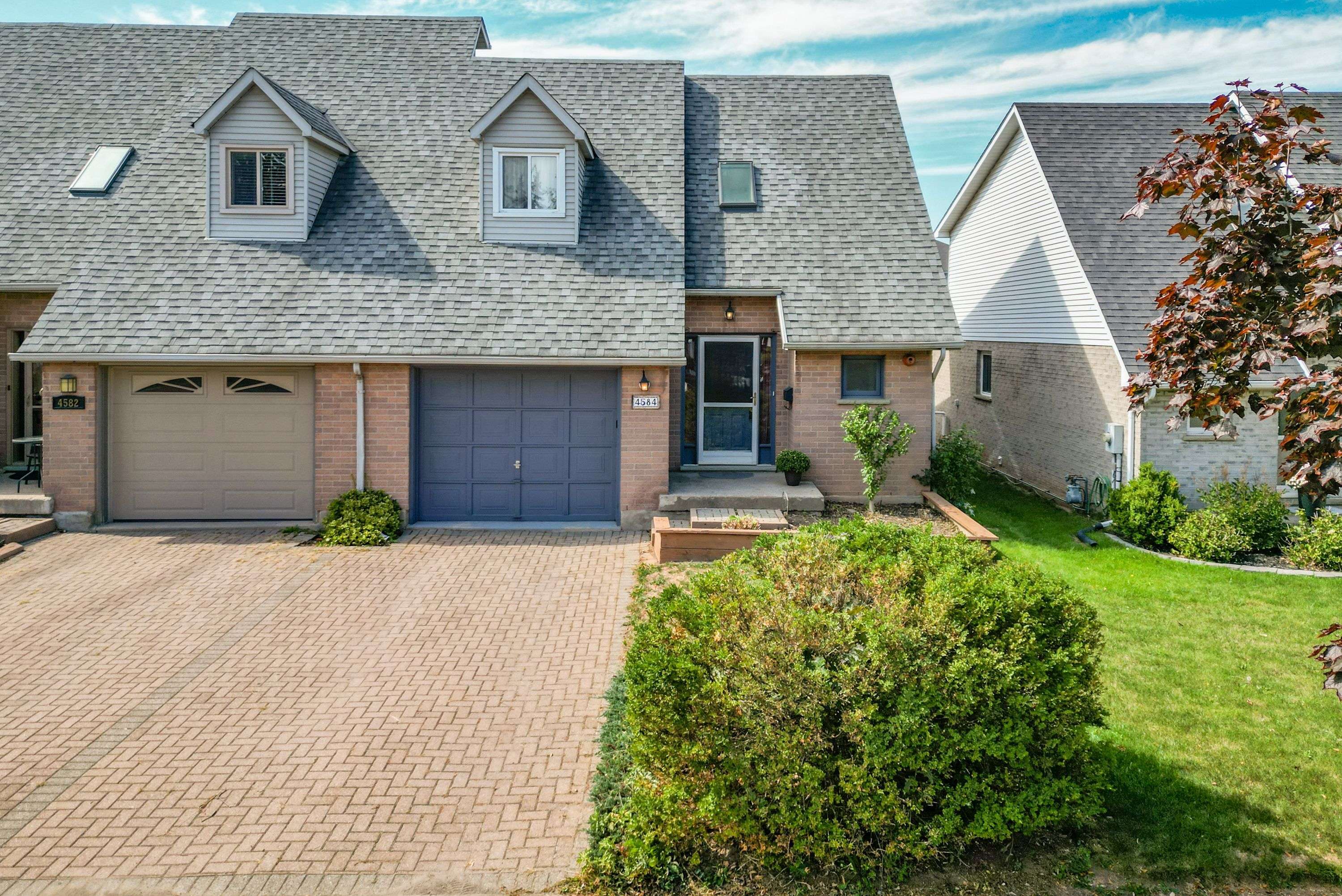 Lincoln, ON L3J 0C8,4584 Juniper CT