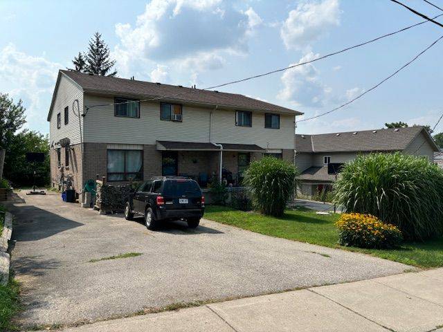 Brantford, ON N3S 6P2,16-18 Puleston ST