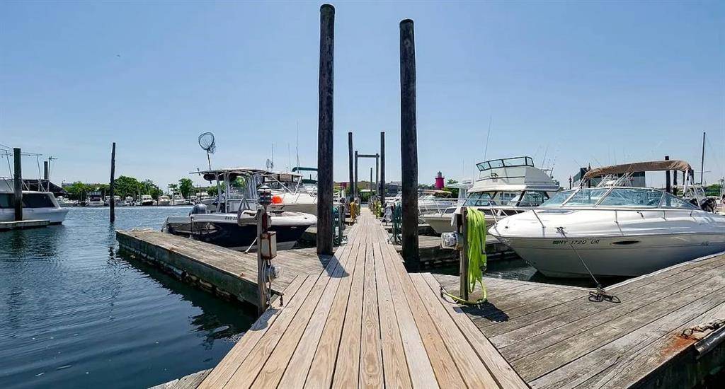 Brooklyn, NY 11229,1 Merit CT