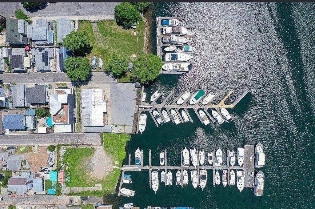 Brooklyn, NY 11229,1 Merit CT