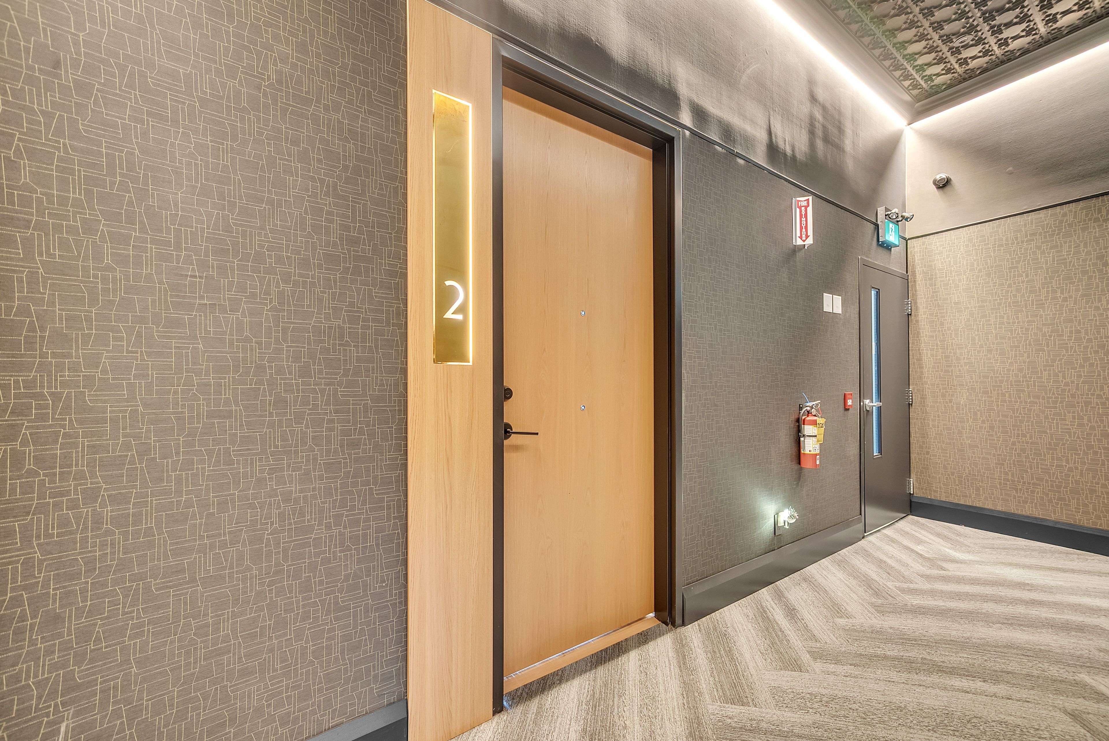 Quinte West, ON K8N 4N2,38 Front ST #Unit # 2