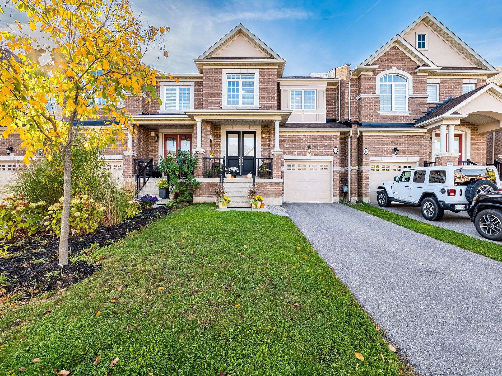 Hamilton, ON L9K 0J8,18 Heming TRL