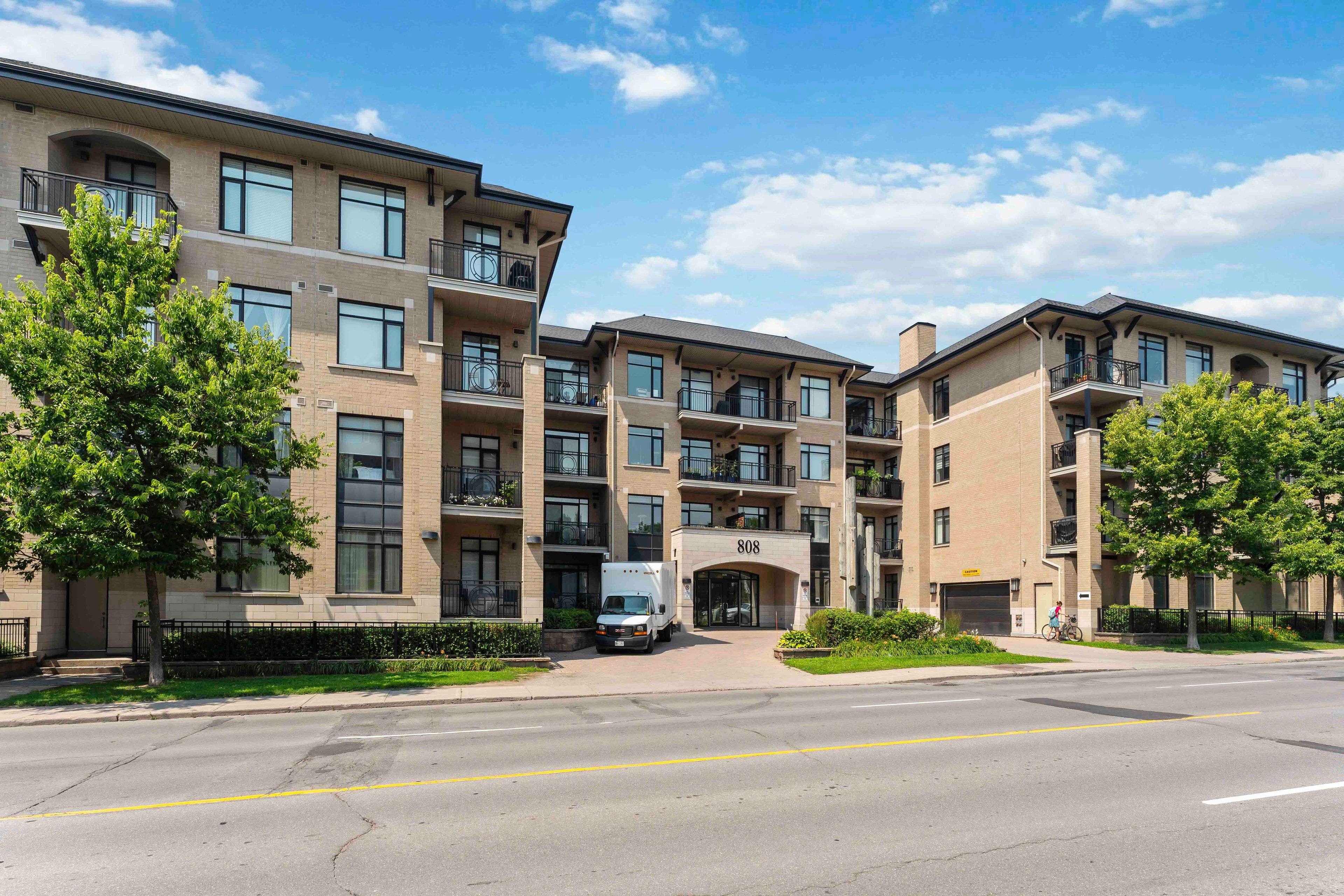 Dows Lake - Civic Hospital And Area, ON K1S 5A4,808 Bronson AVE #316