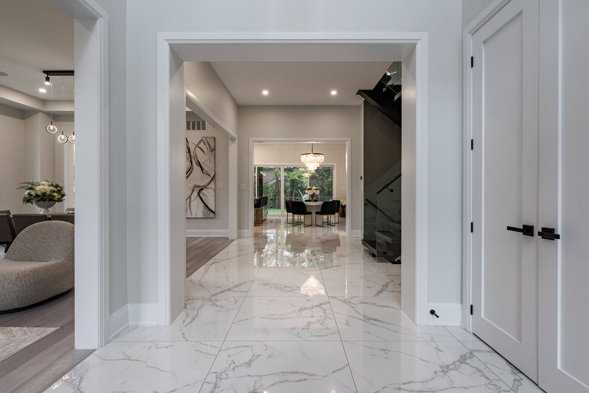 Mississauga, ON L5H 3J1,2110 Stonehouse CRES