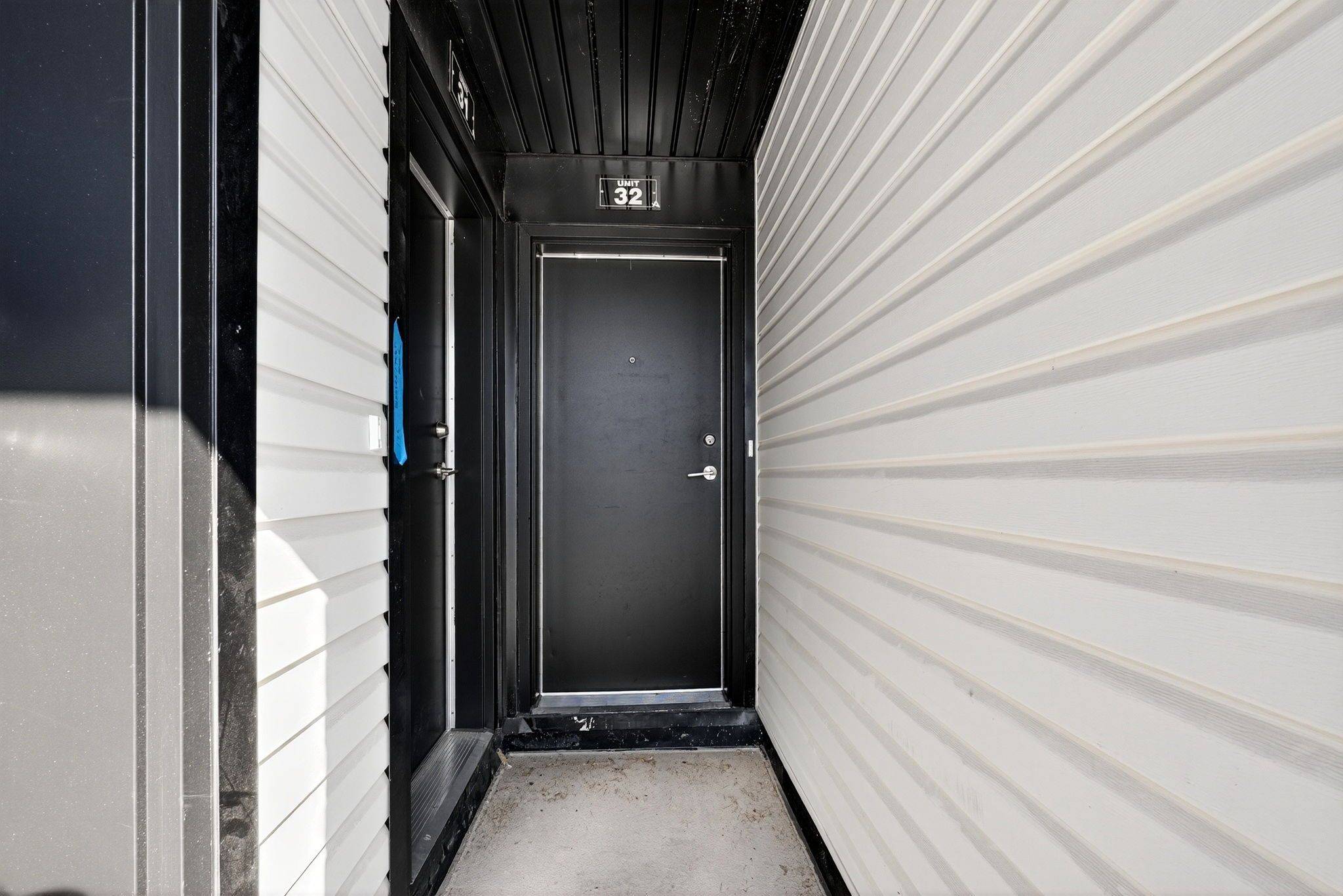 Toronto E11, ON M1B 1E7,145 Tapscott RD #32