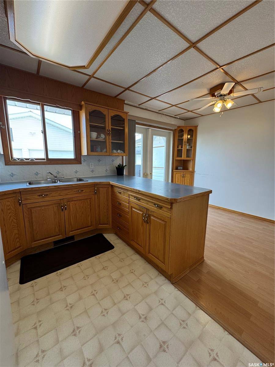 Hudson Bay, SK S0E 0Y0,715 6th AVENUE