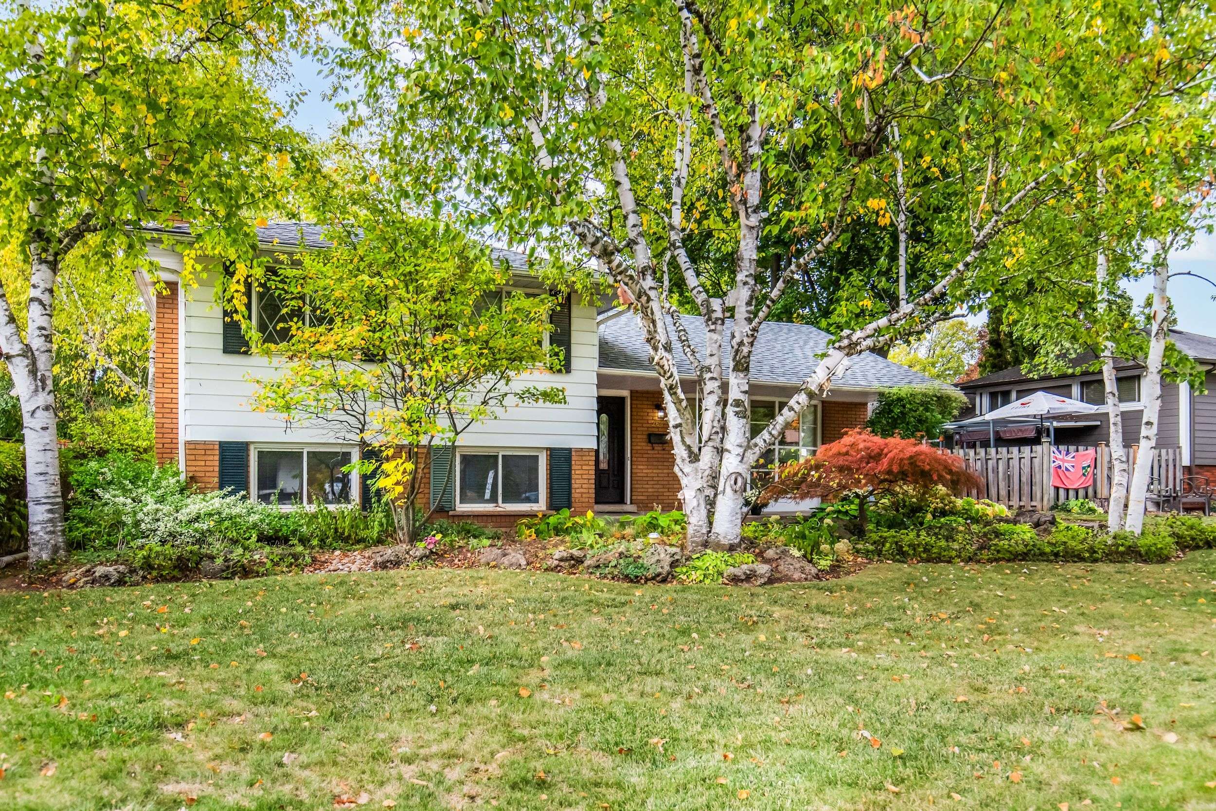 Burlington, ON L7L 4G7,264 Tottenham RD