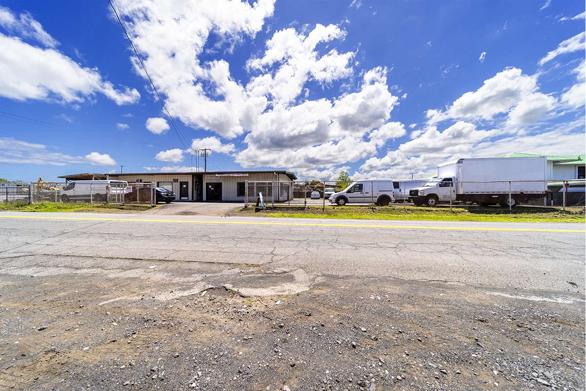 Hilo, HI 96720,920 PIILANI ST